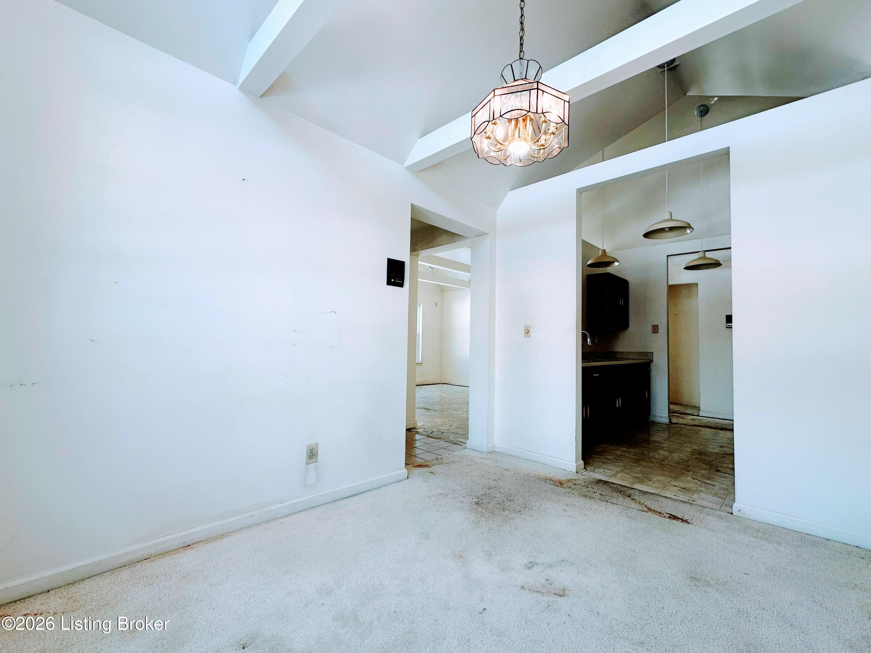 103 Eastbridge Ct 103
