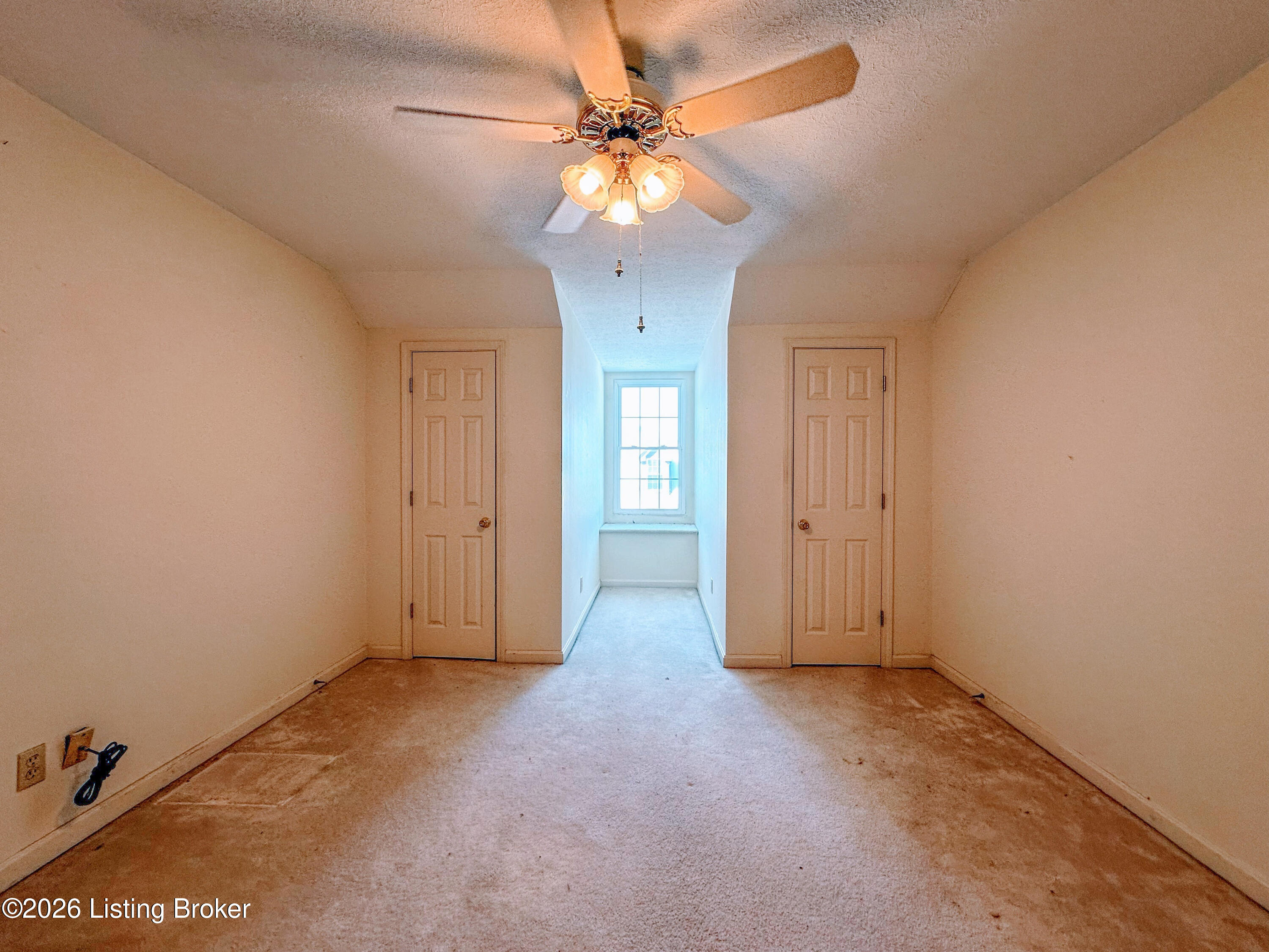 103 Eastbridge Ct 103
