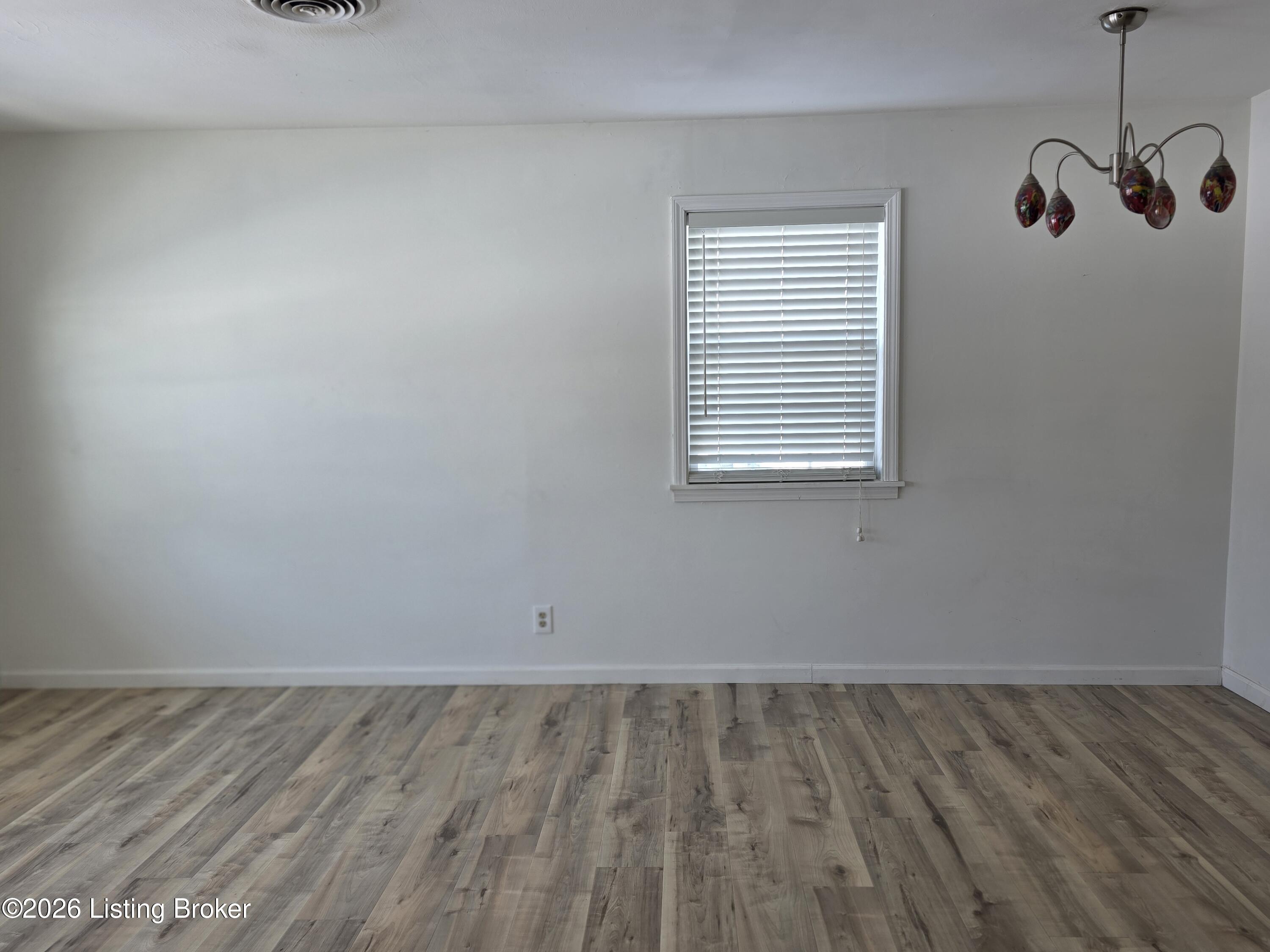 9703 Dolphin Ct