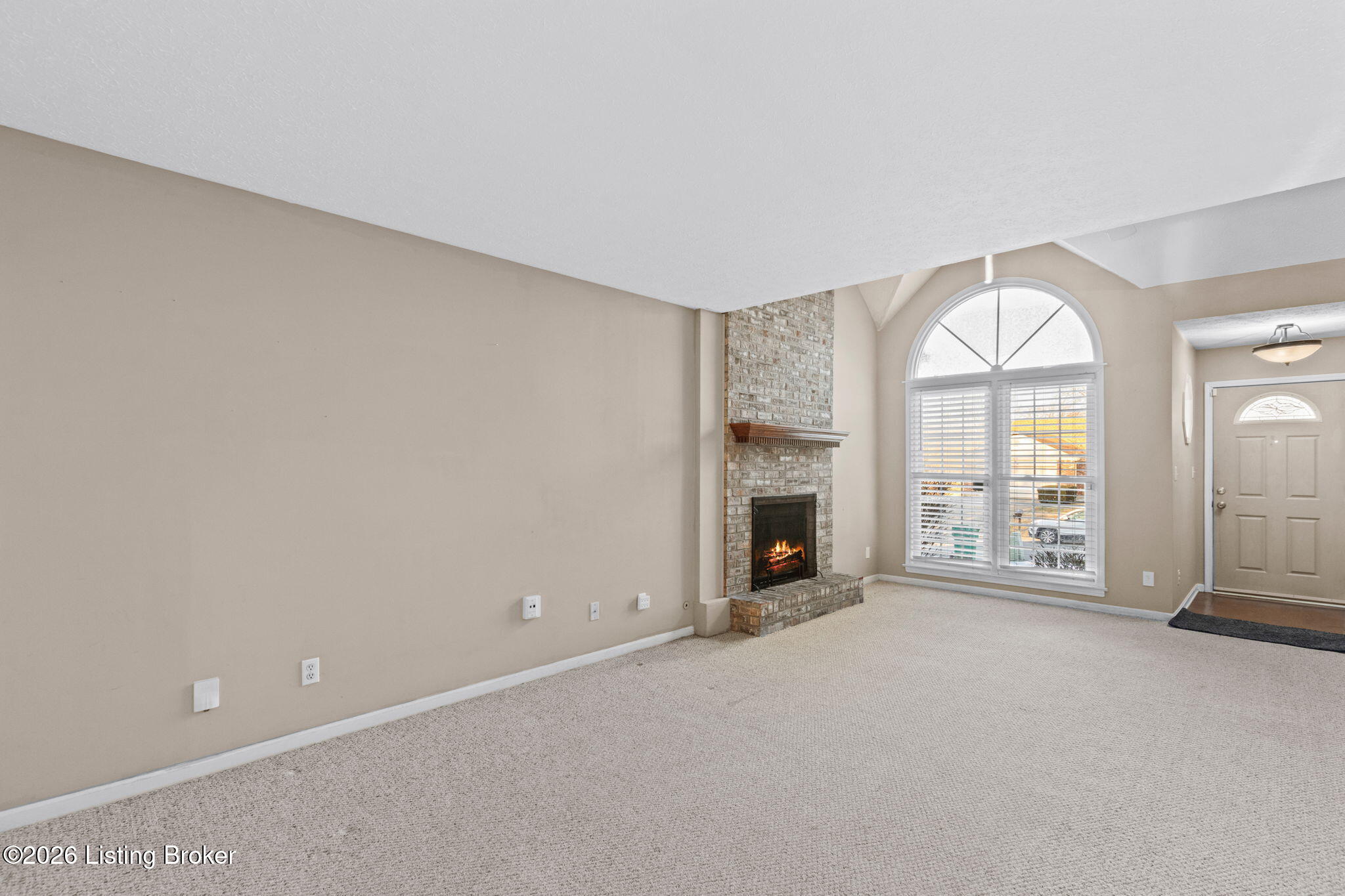 8008 Cloudcroft Ln