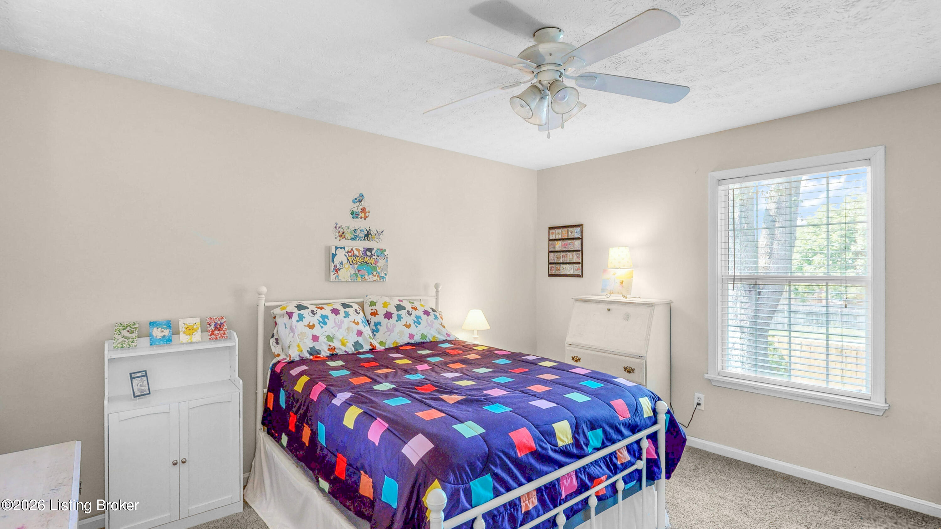 4909 Oakbrook Dr