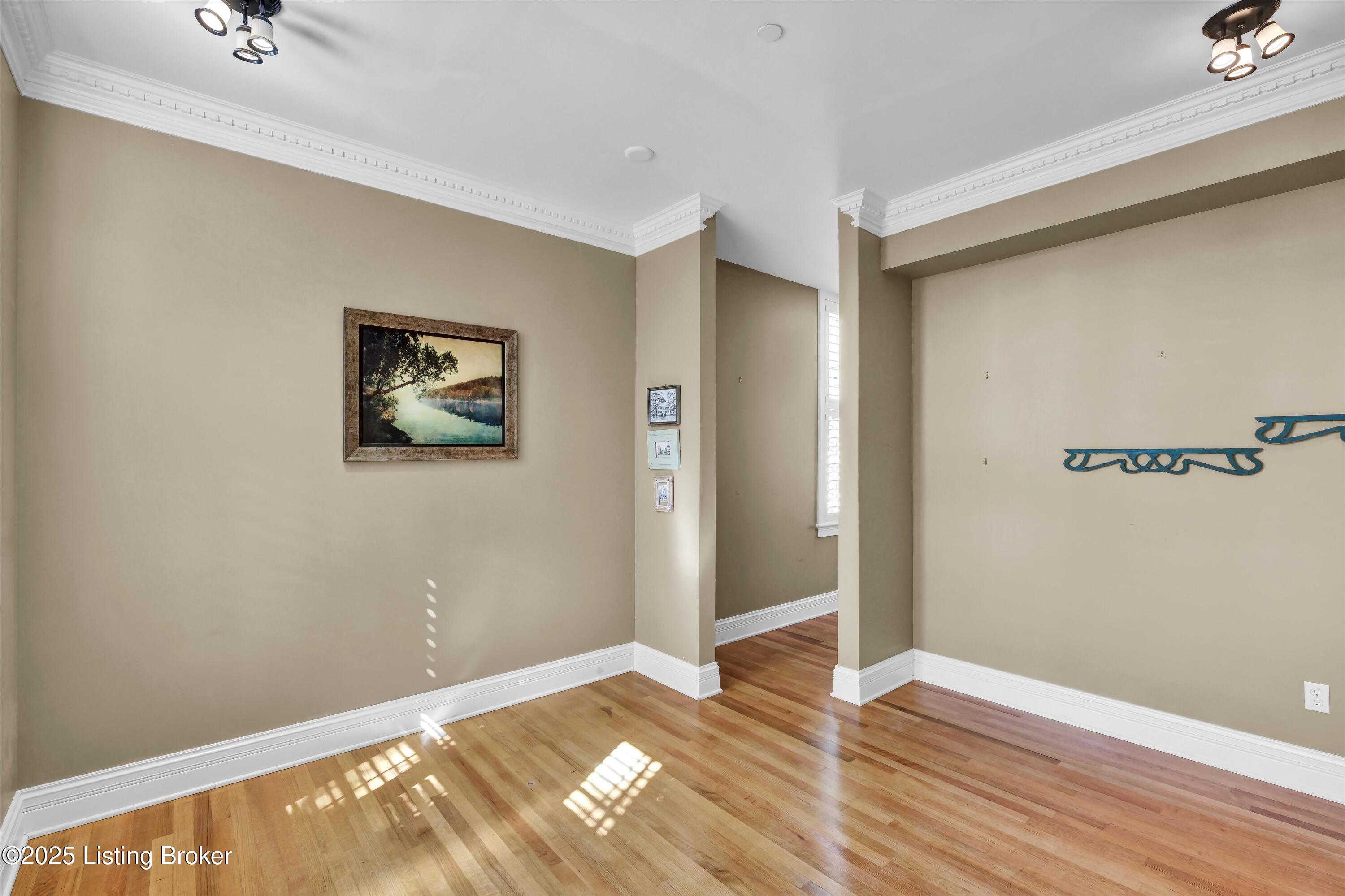 966 Cherokee Rd 205