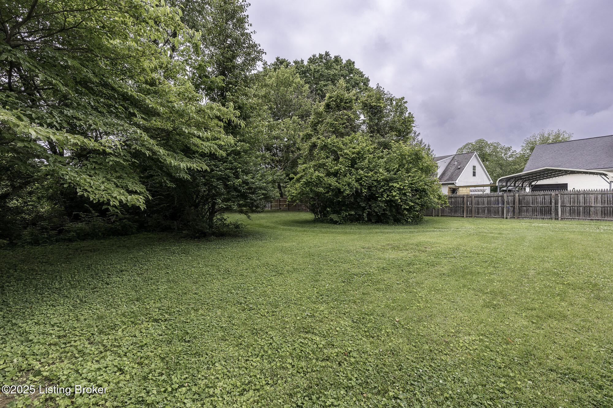 9416 Old Six Mile Ln