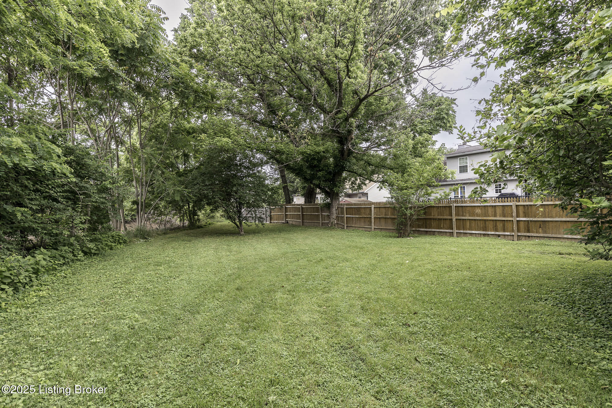 9416 Old Six Mile Ln