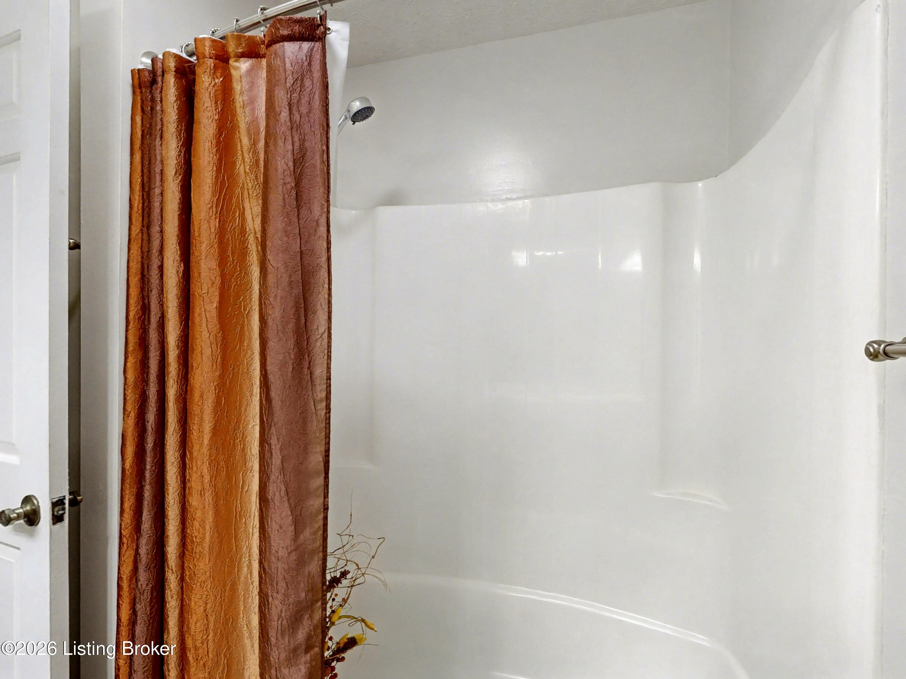 4414 Deepwood Dr