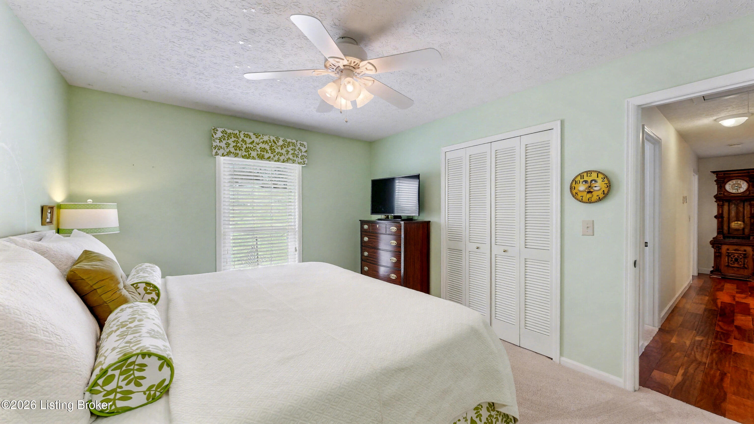 4414 Deepwood Dr