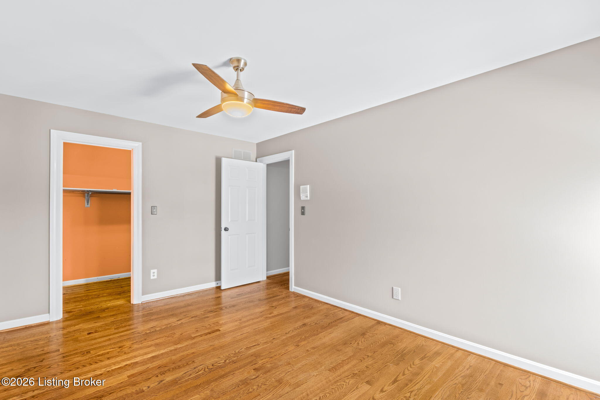 803 Lake Forest Pkwy
