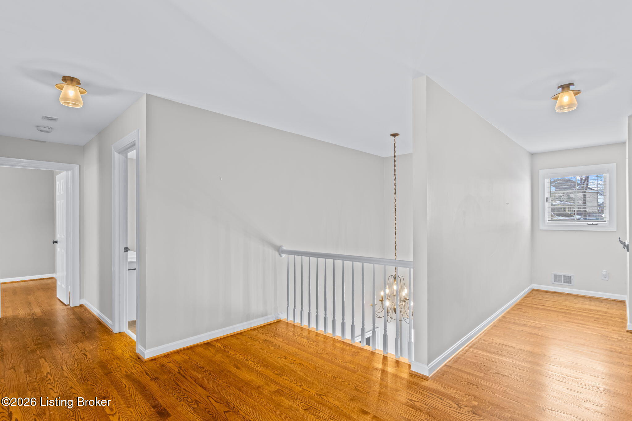 803 Lake Forest Pkwy
