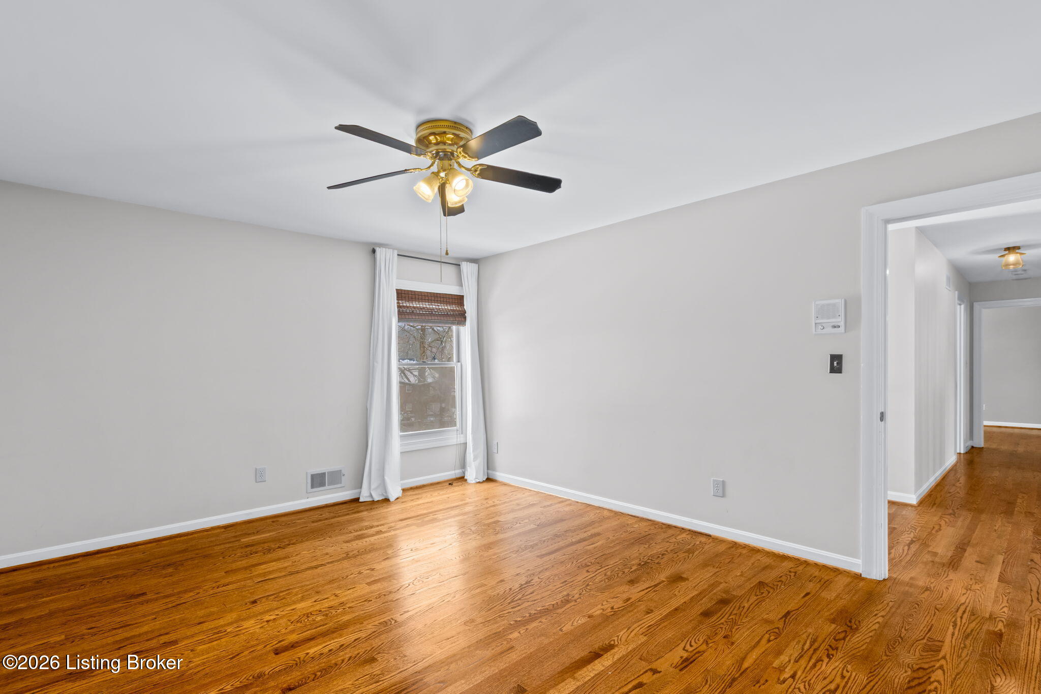 803 Lake Forest Pkwy