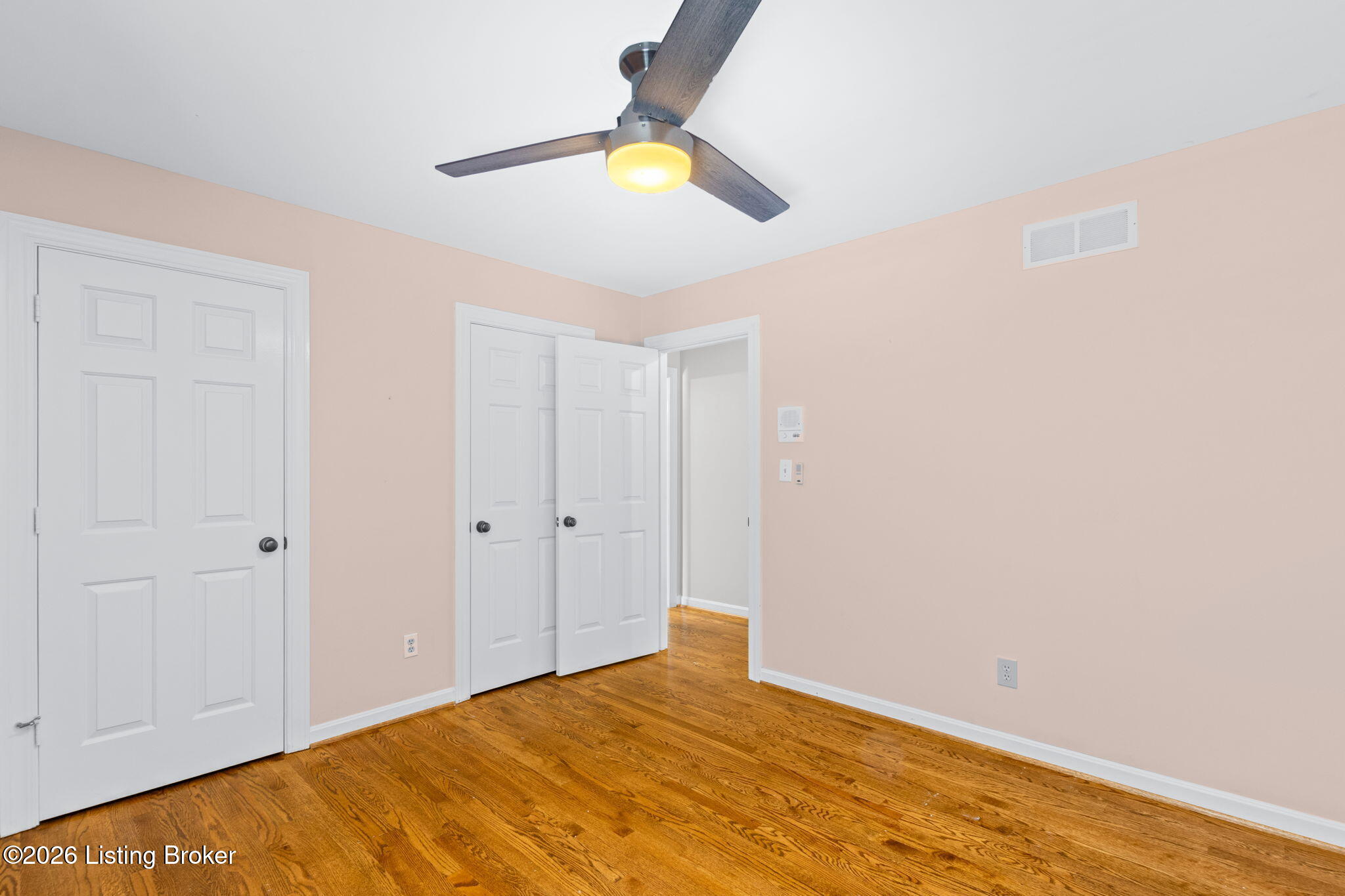 803 Lake Forest Pkwy