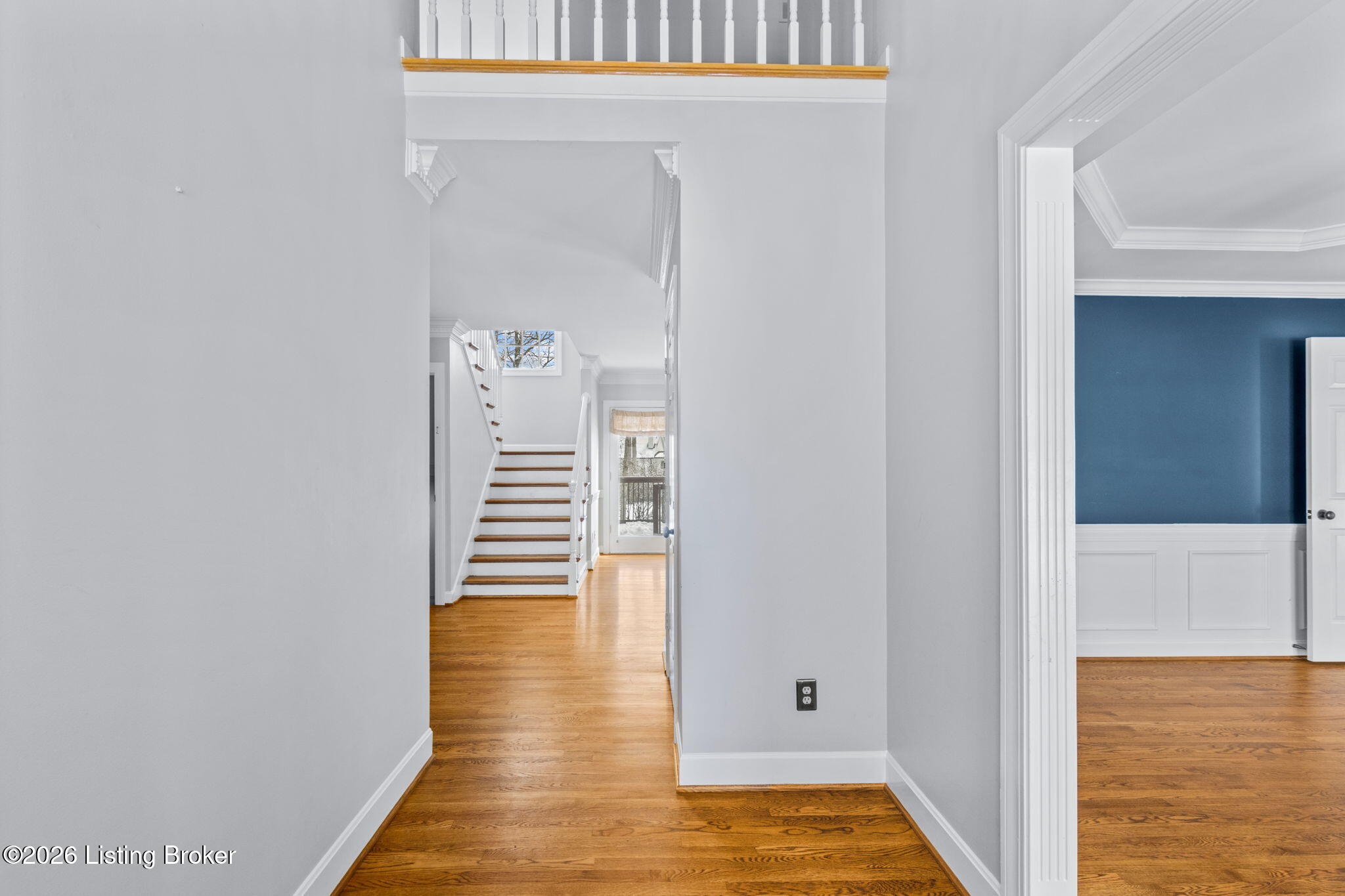 803 Lake Forest Pkwy