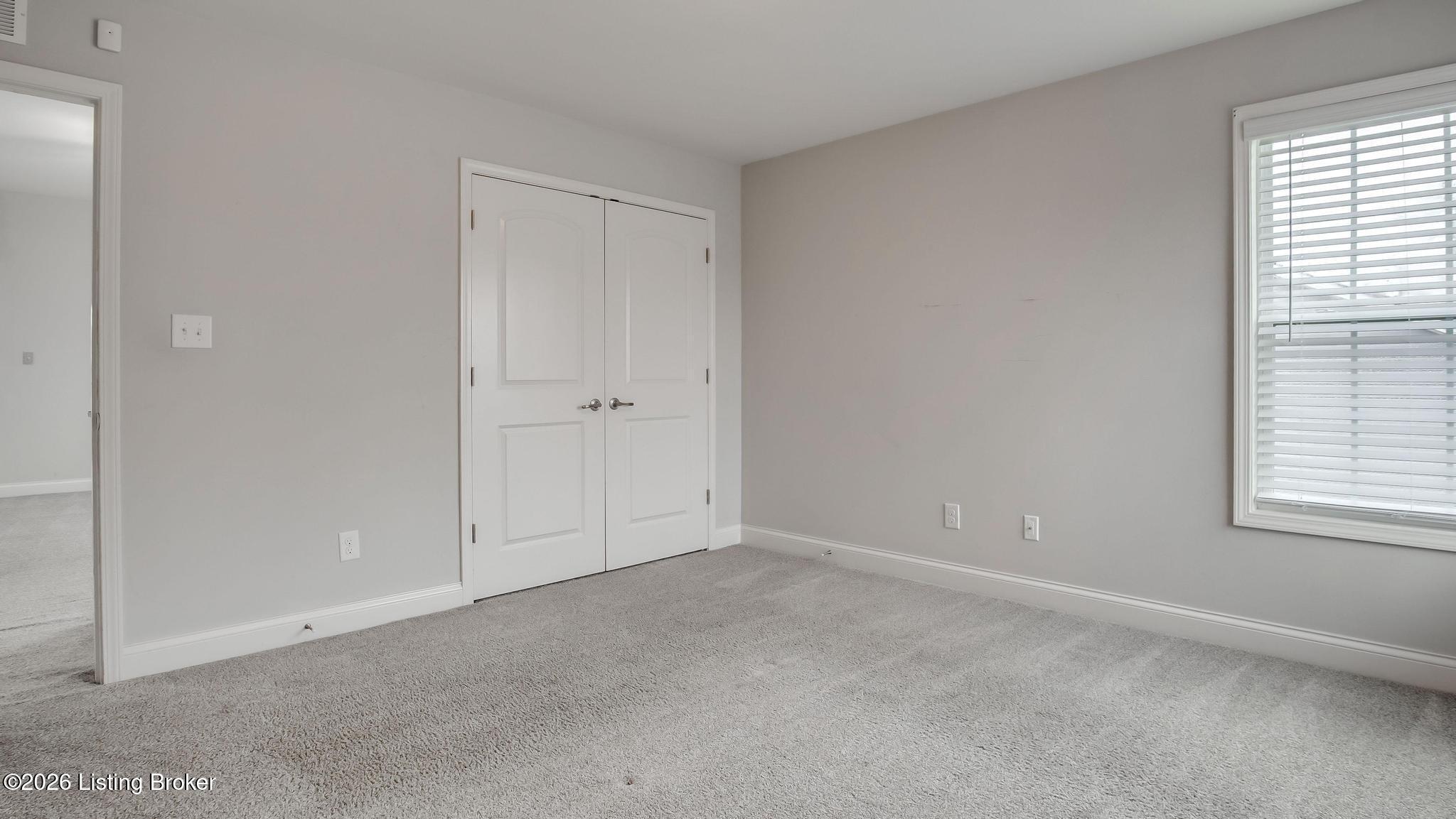 204 Chestnut Grove Ct