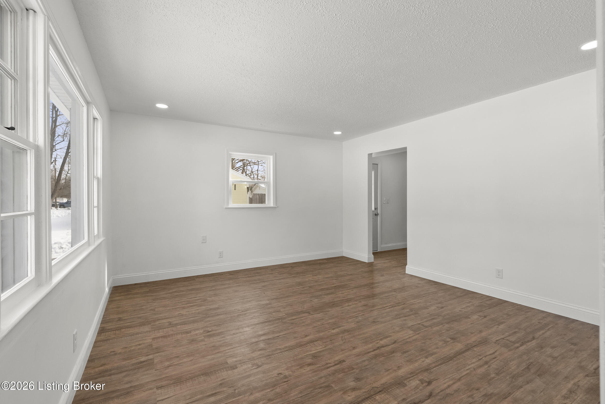 6902 John Adams Way