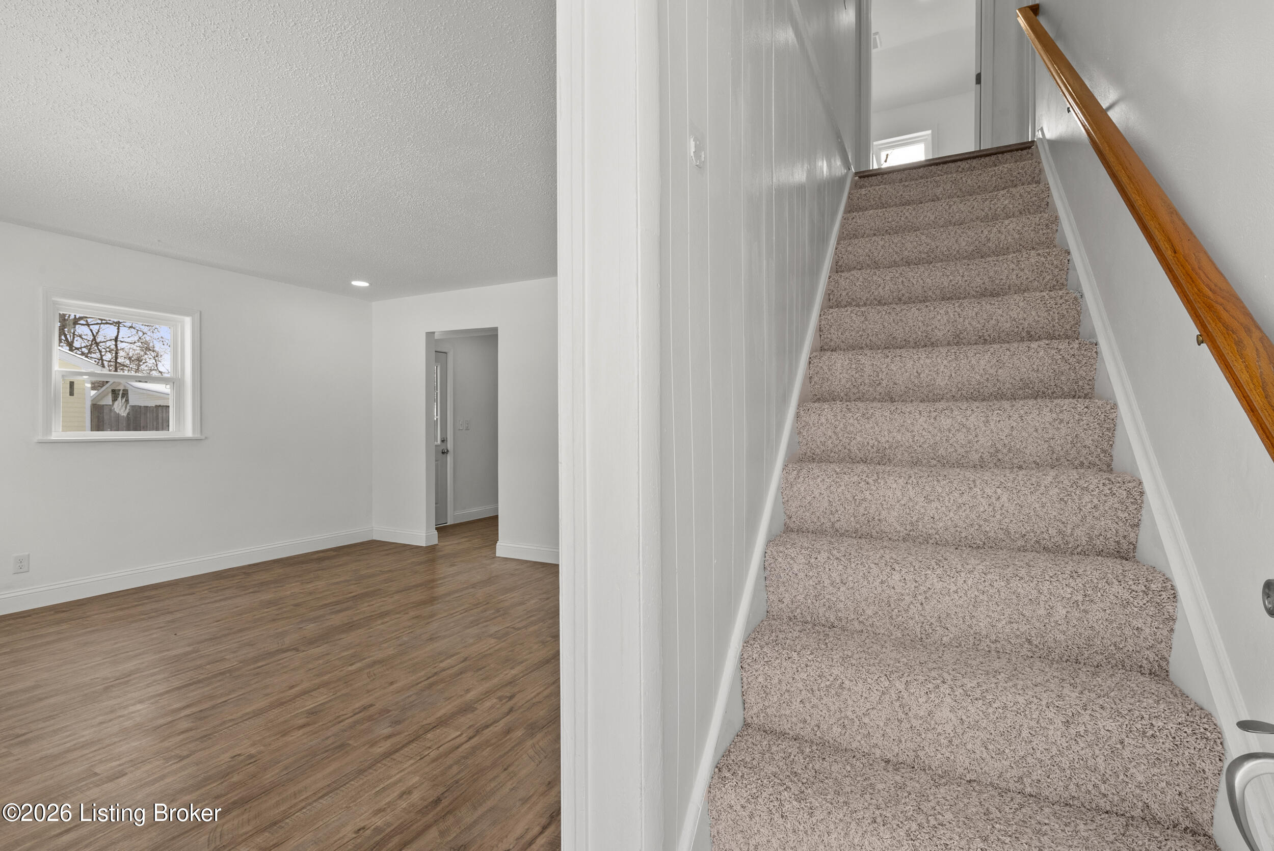 6902 John Adams Way