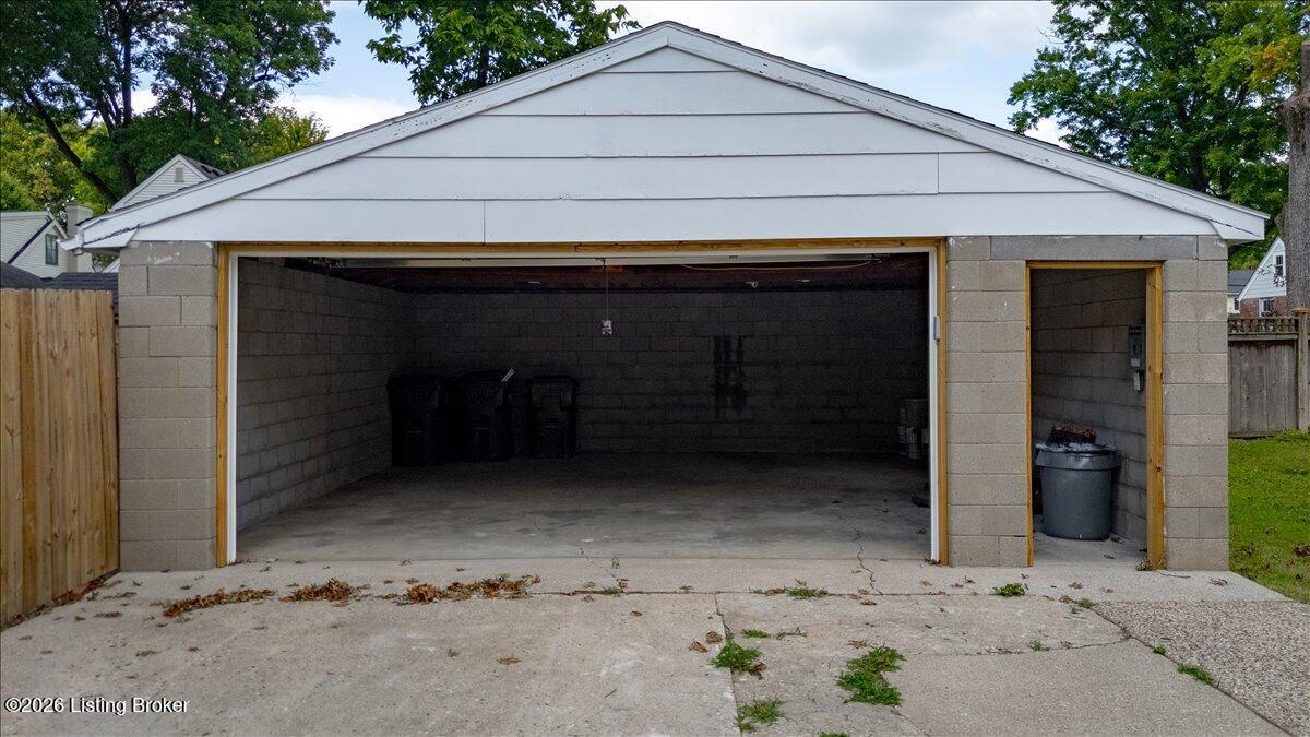 3921 Staebler Ave