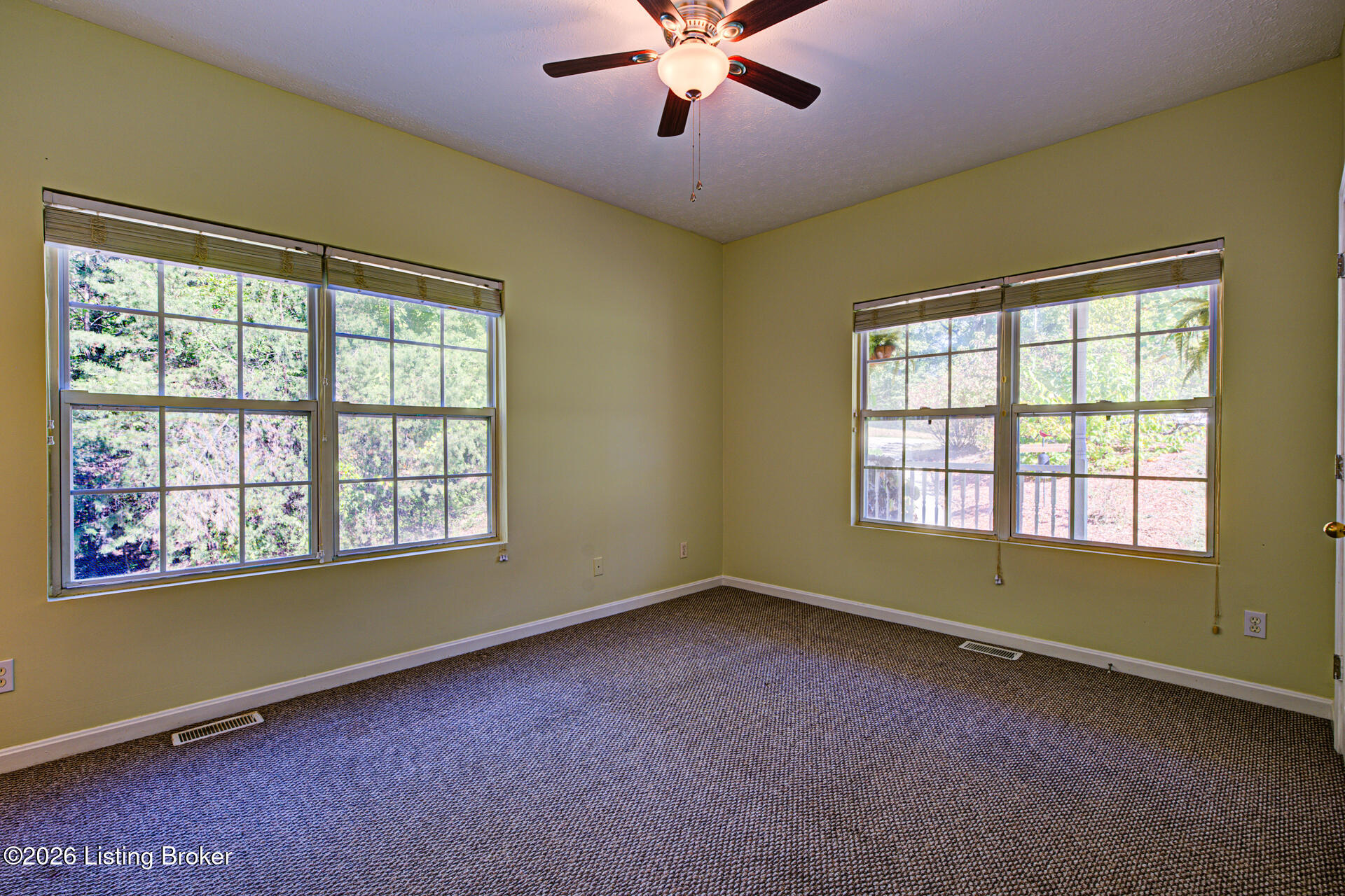 499 Overlook Acres