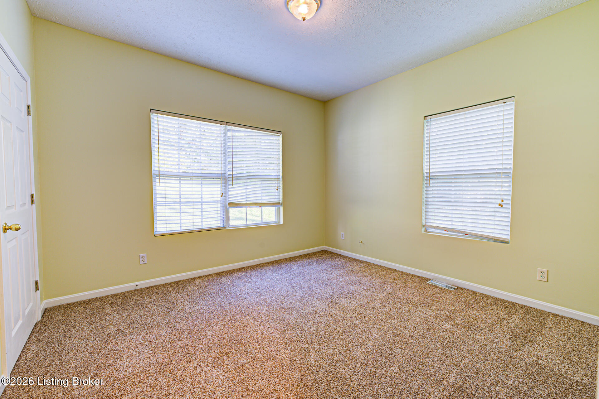 499 Overlook Acres