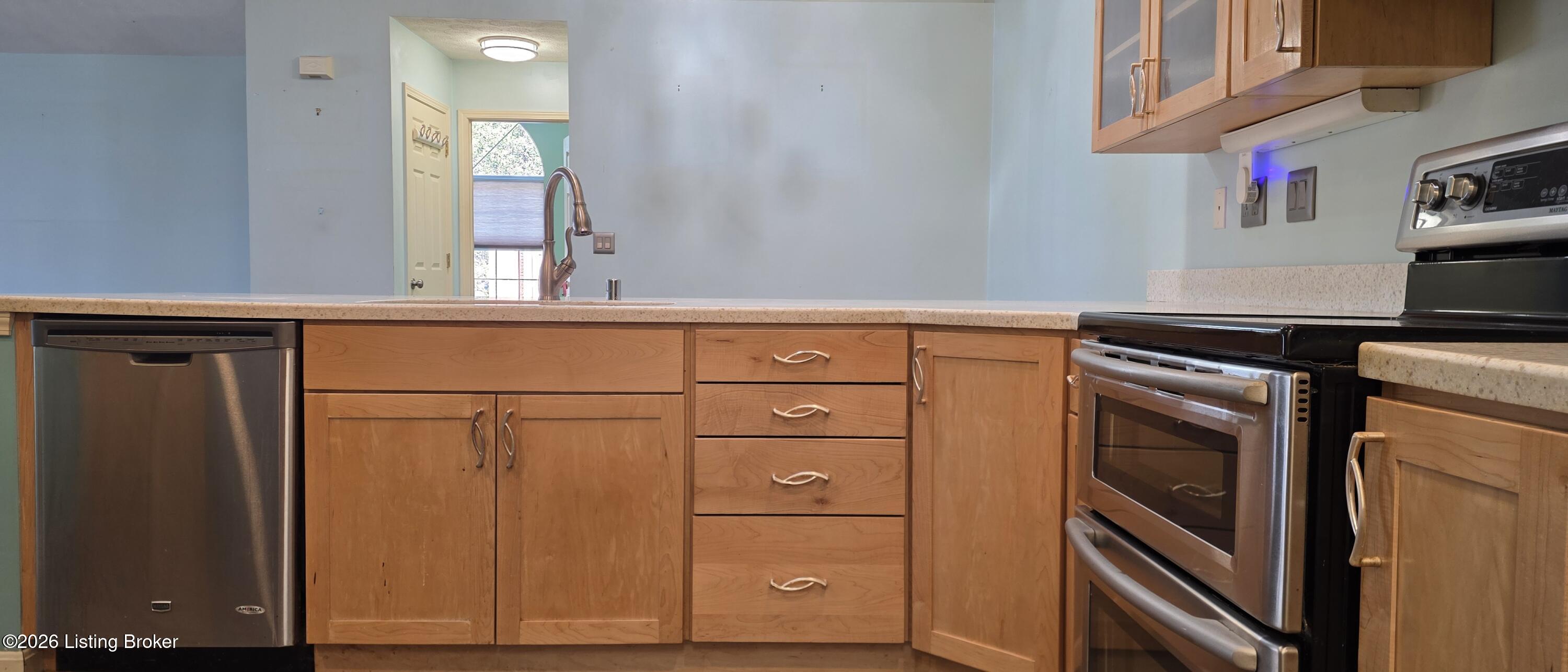 8039 Saint Andrews Village Dr