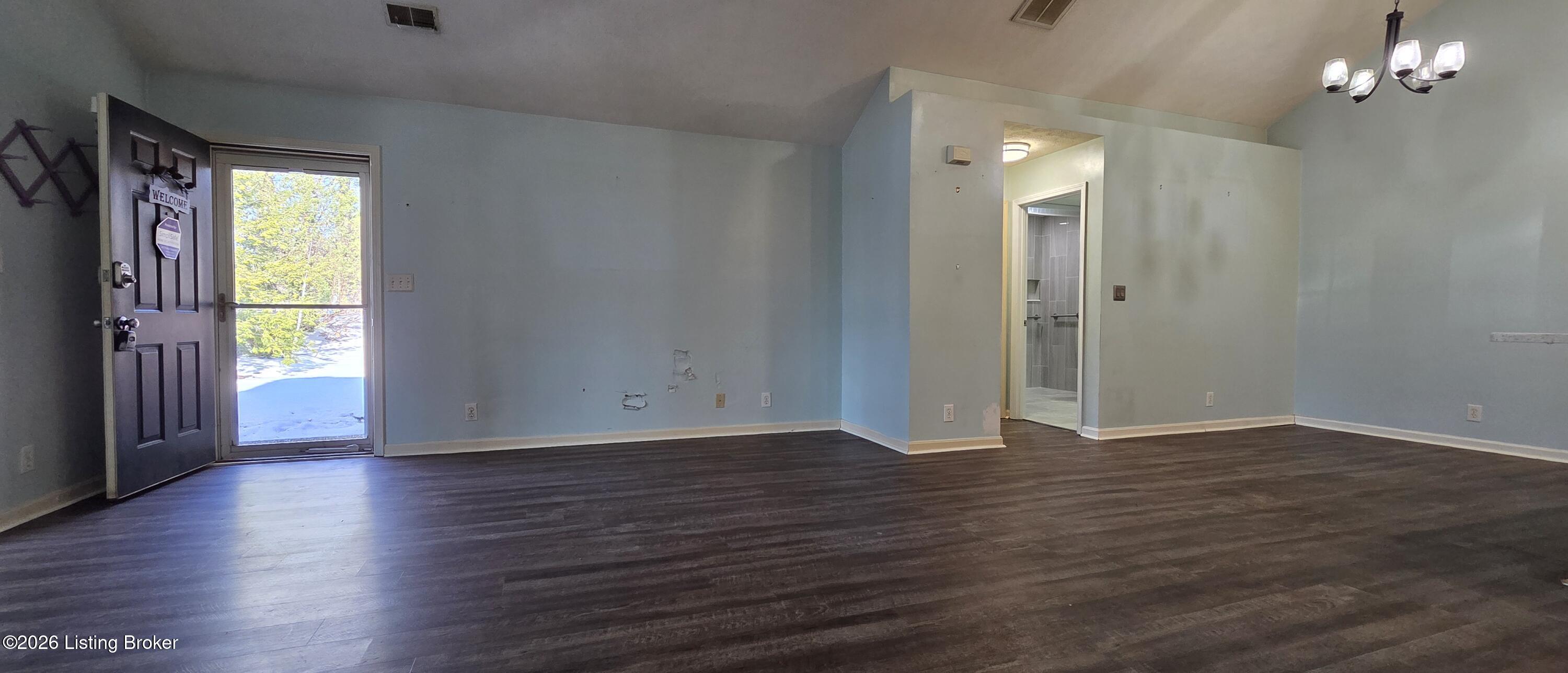 8039 Saint Andrews Village Dr