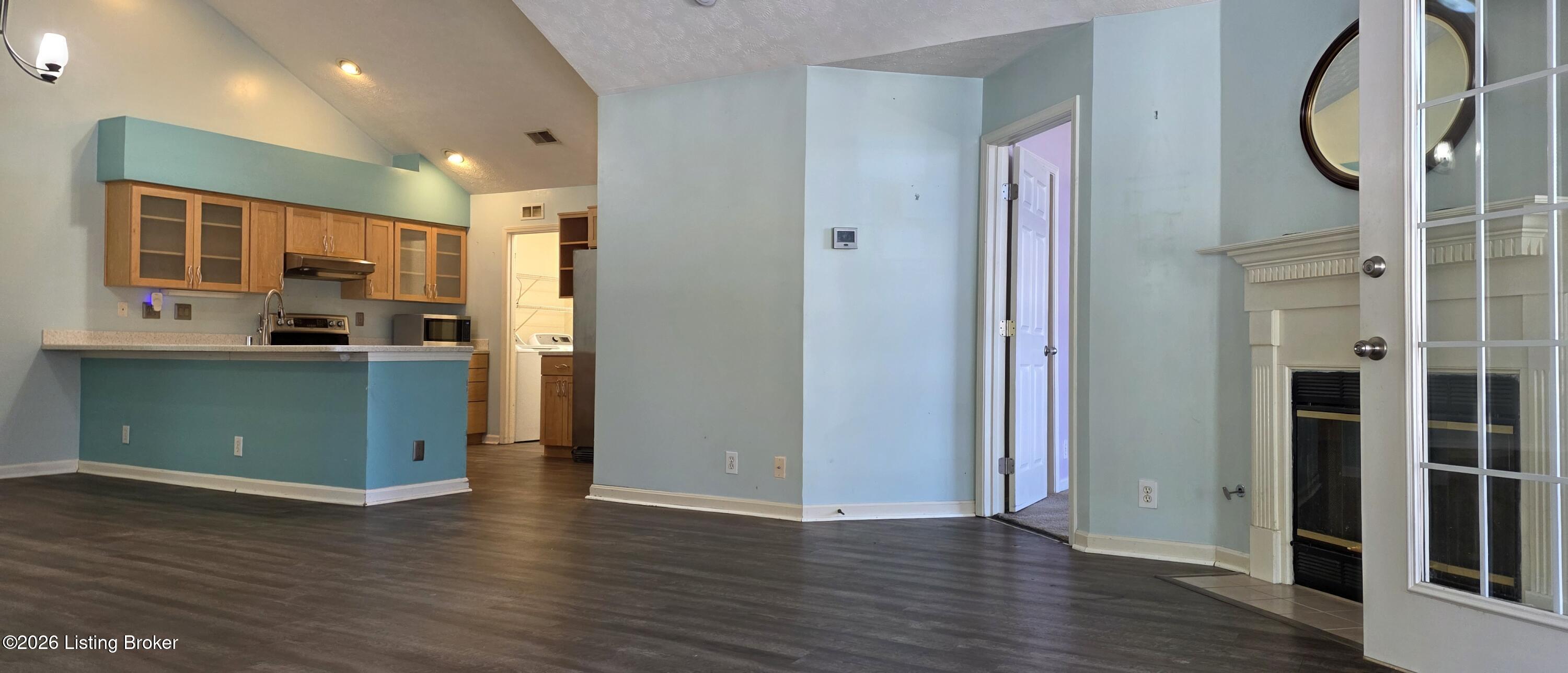 8039 Saint Andrews Village Dr
