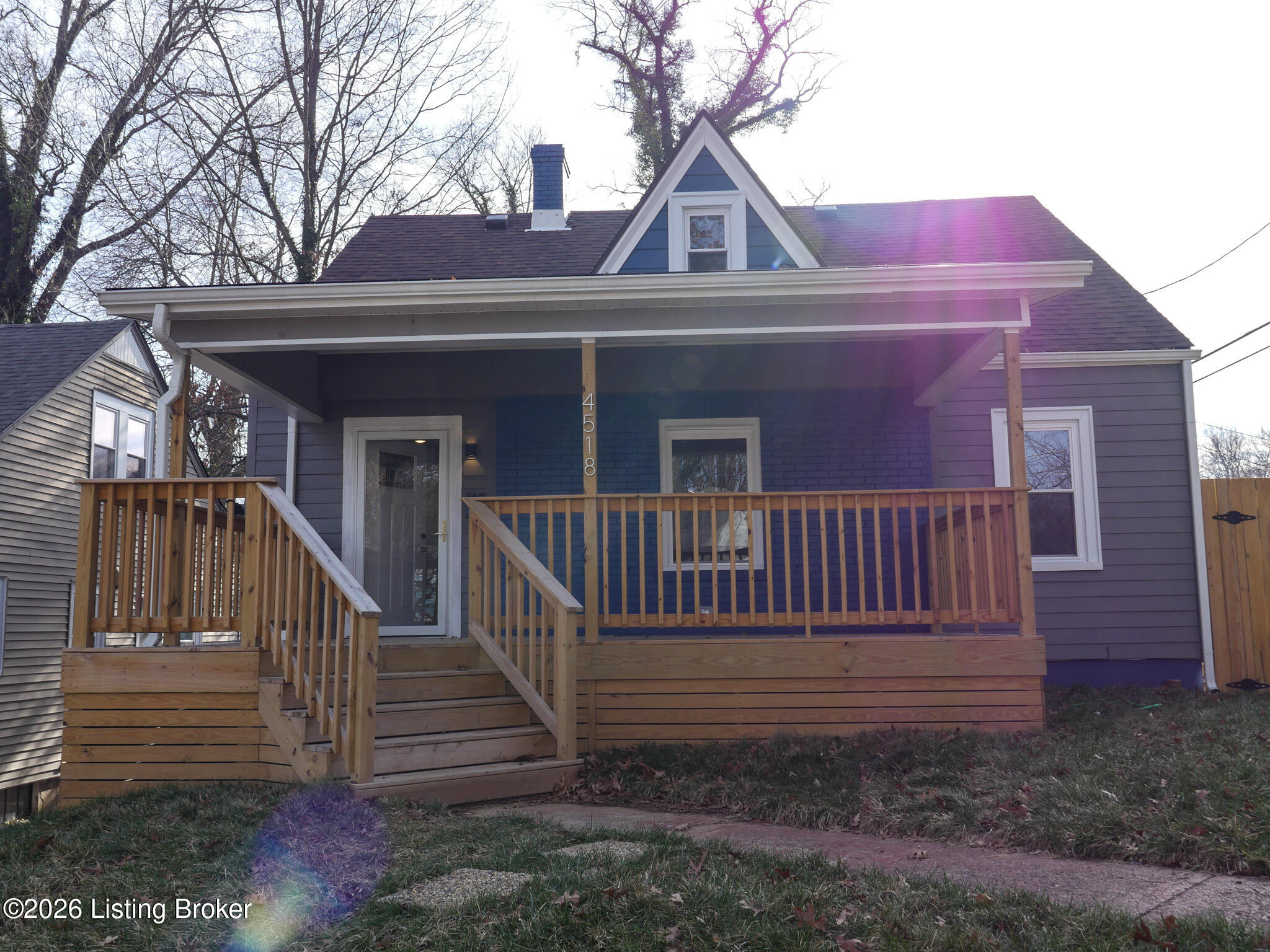 4518 Grand Ave