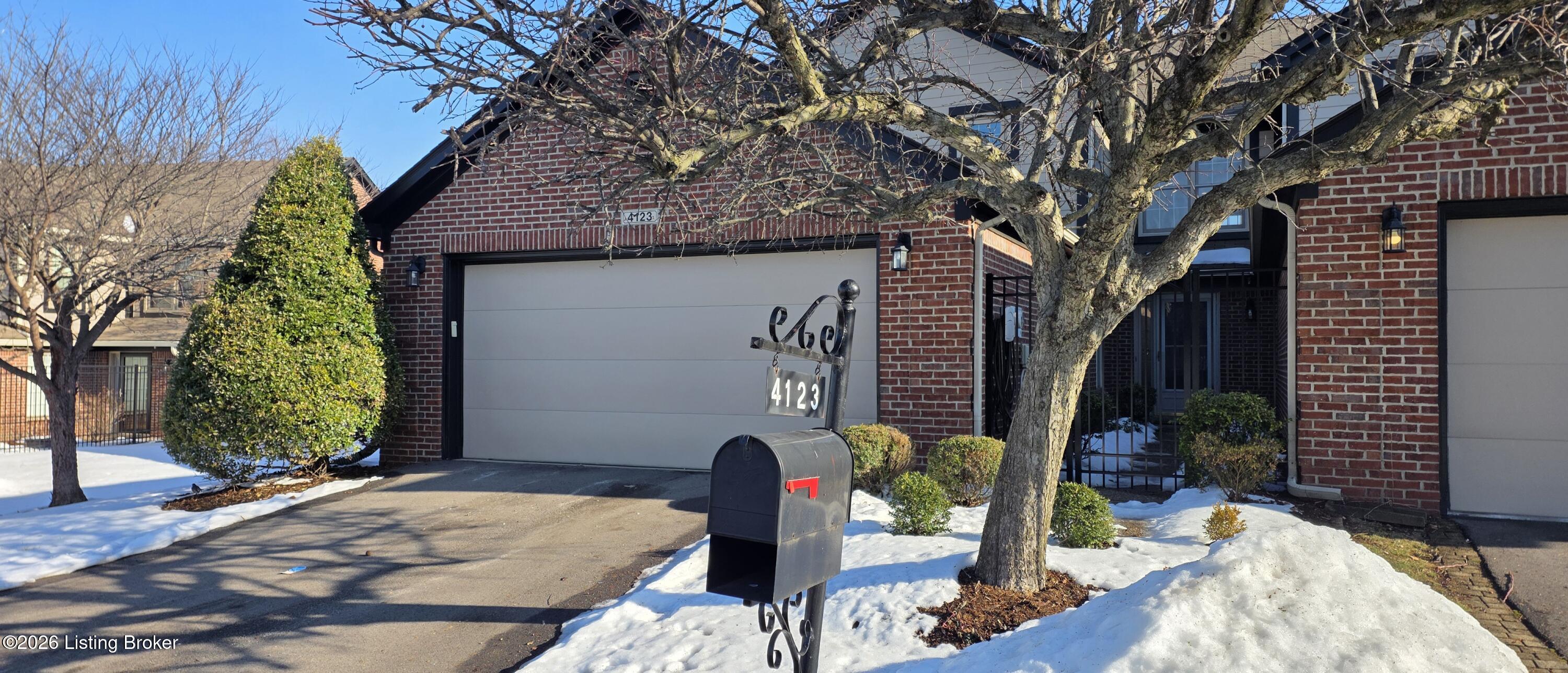 4123 Hartwick Village Pl