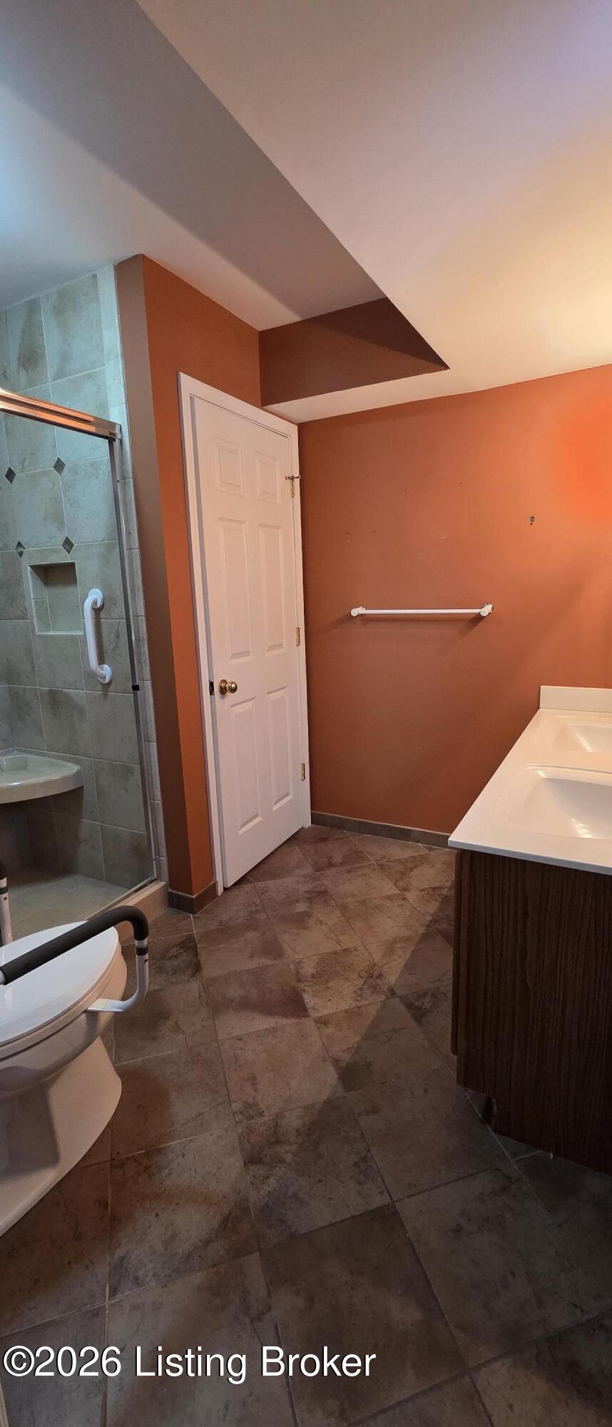 4123 Hartwick Village Pl