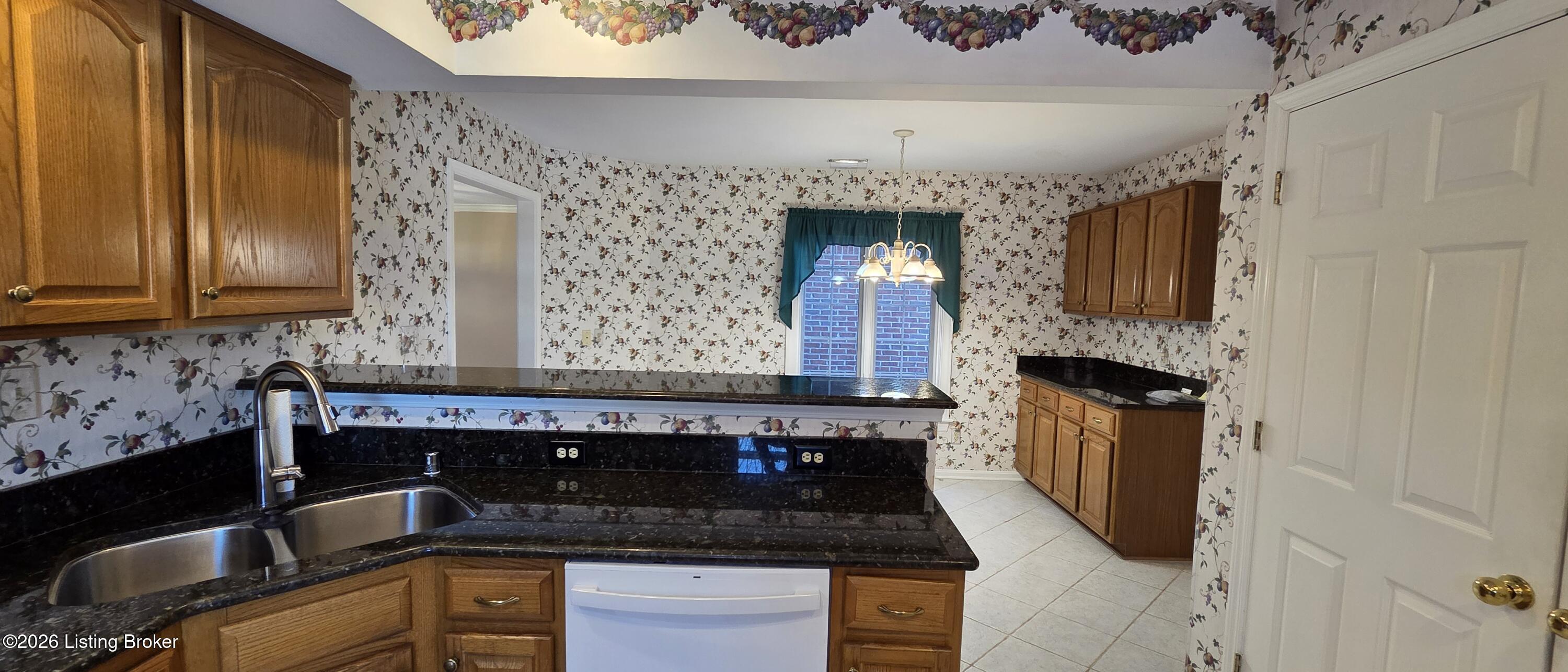 4123 Hartwick Village Pl