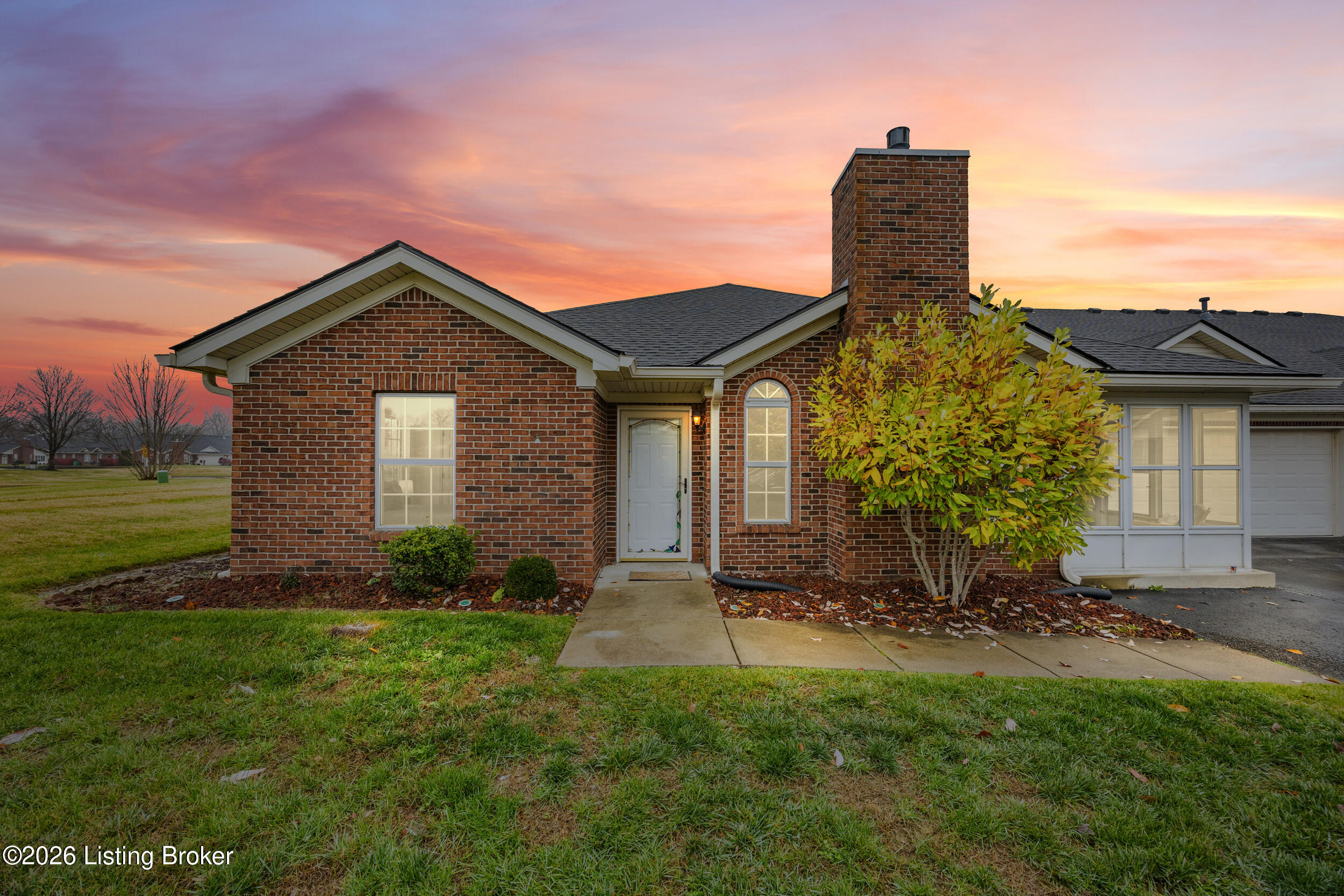 11403 Ridge Lake Dr