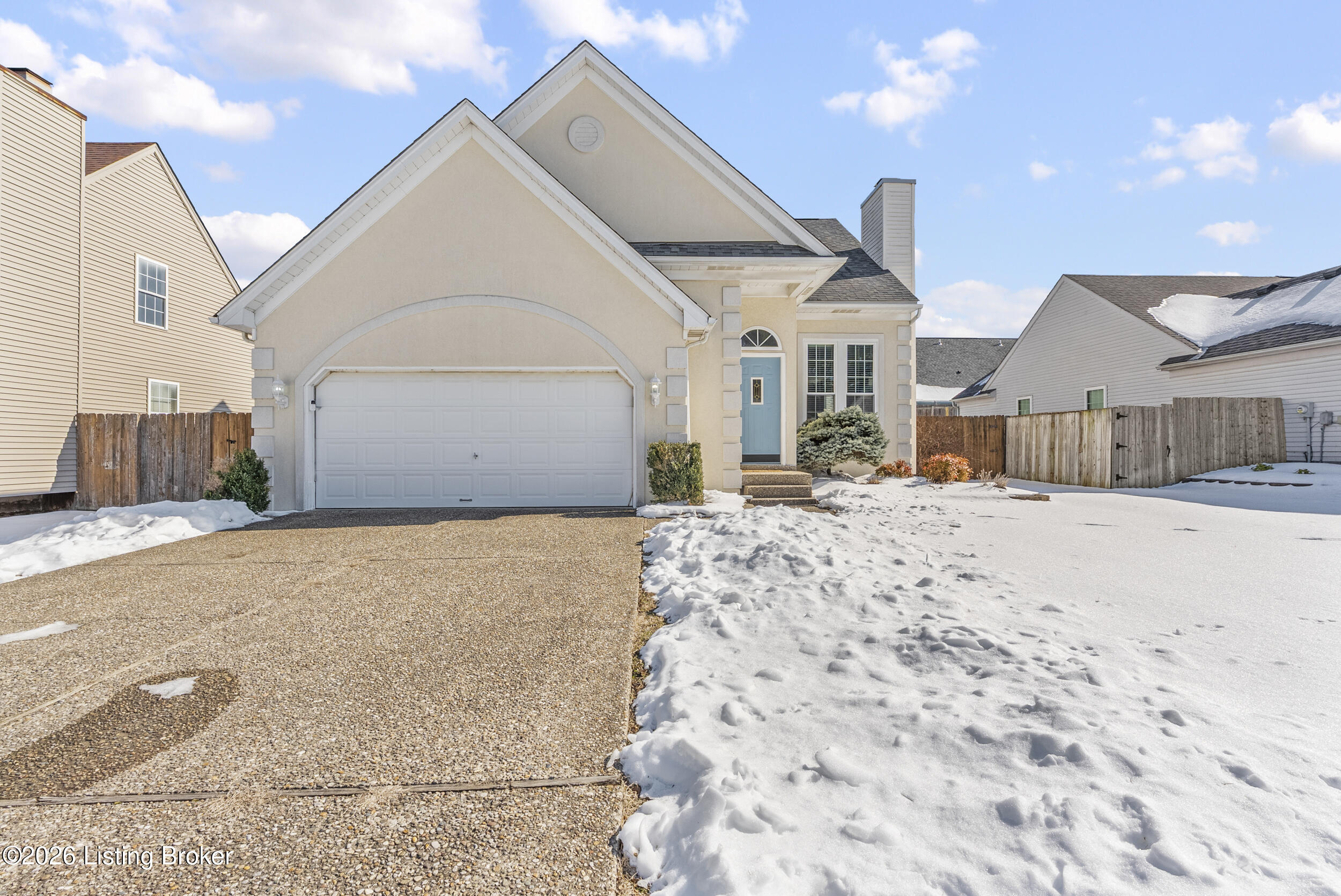 8806 Brittany Dr
