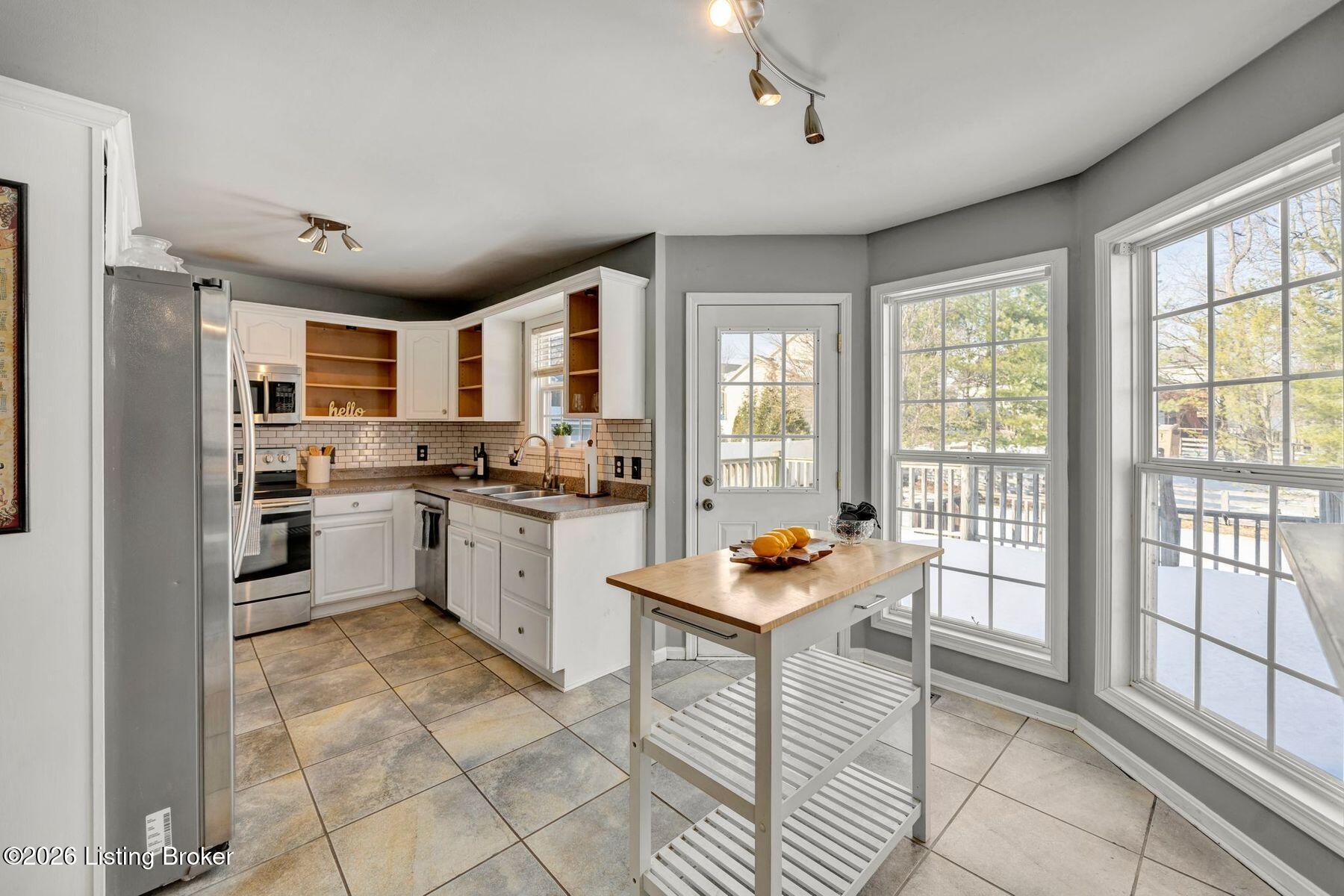 7121 Apple Orchard Ln