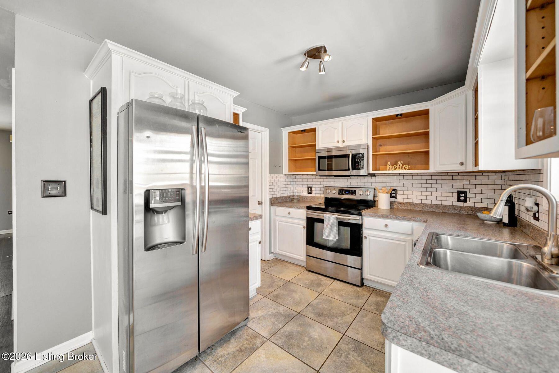 7121 Apple Orchard Ln