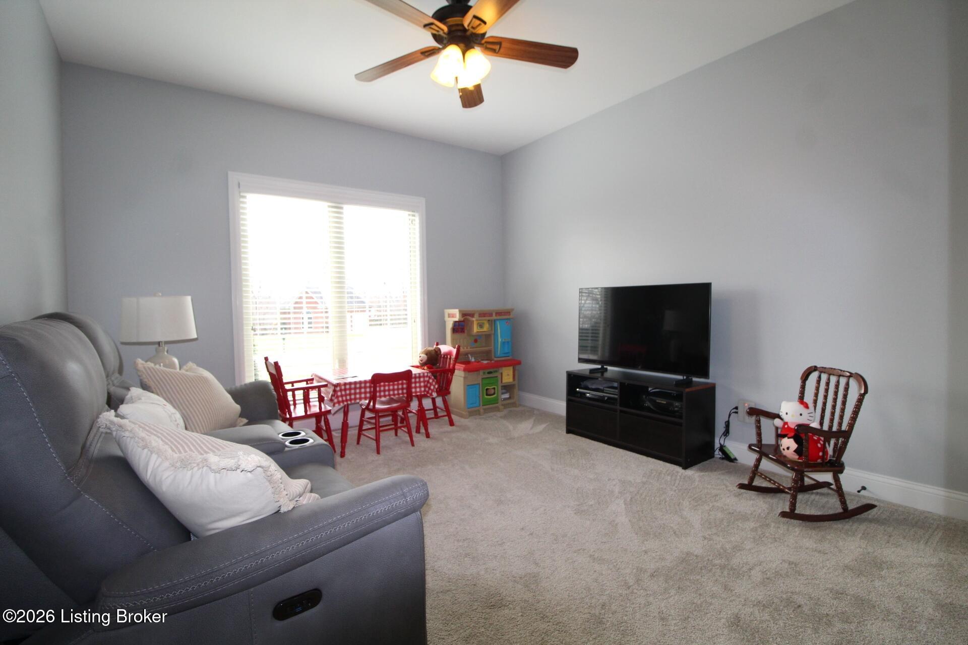 626 Woodland Pass