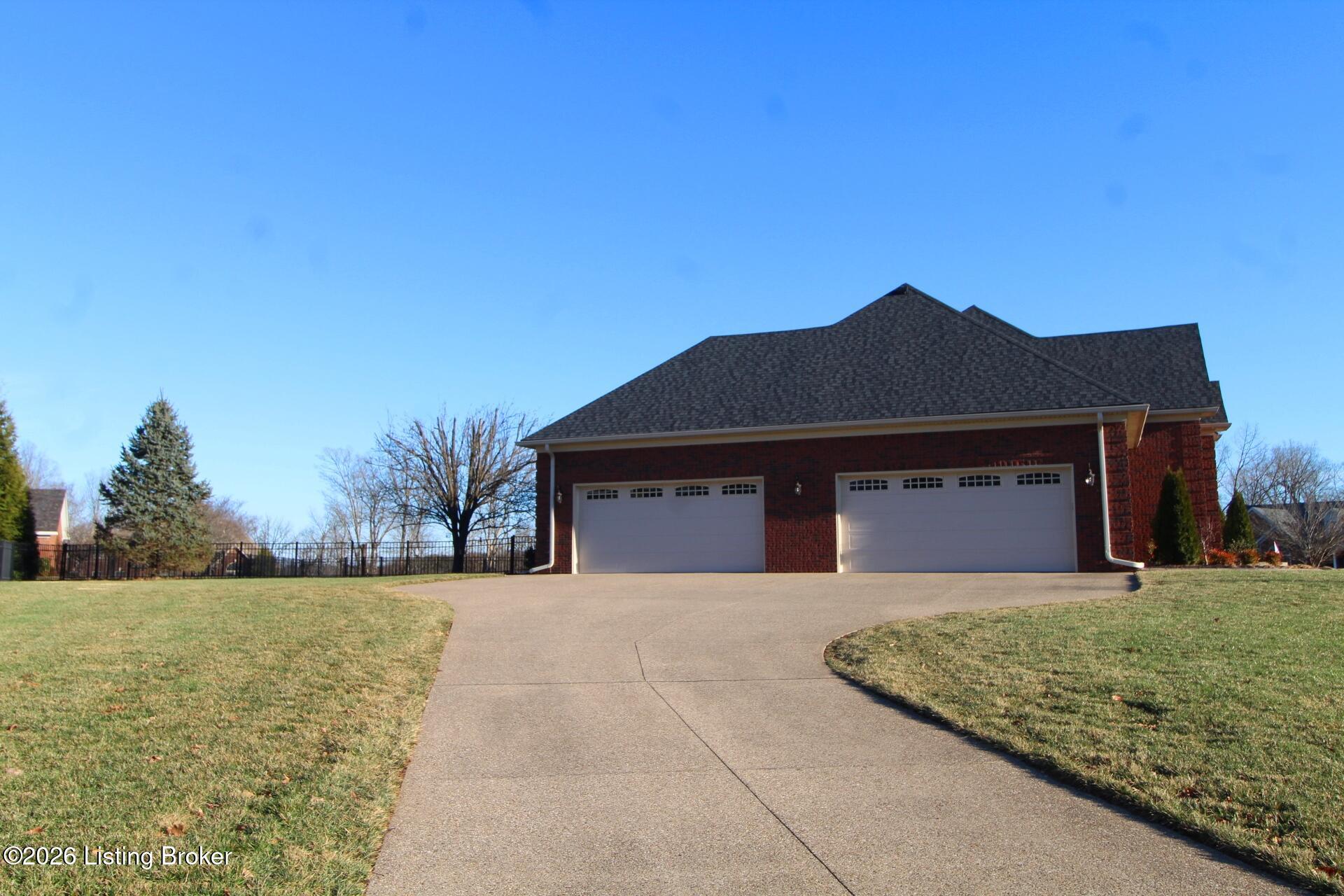 626 Woodland Pass