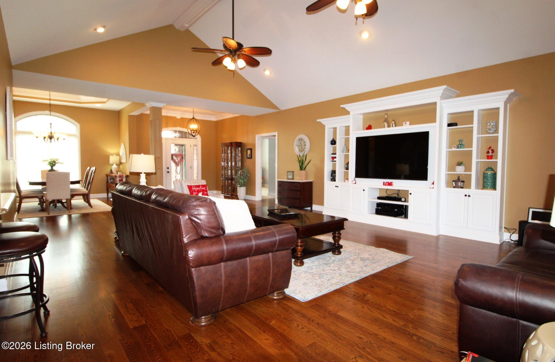 626 Woodland Pass