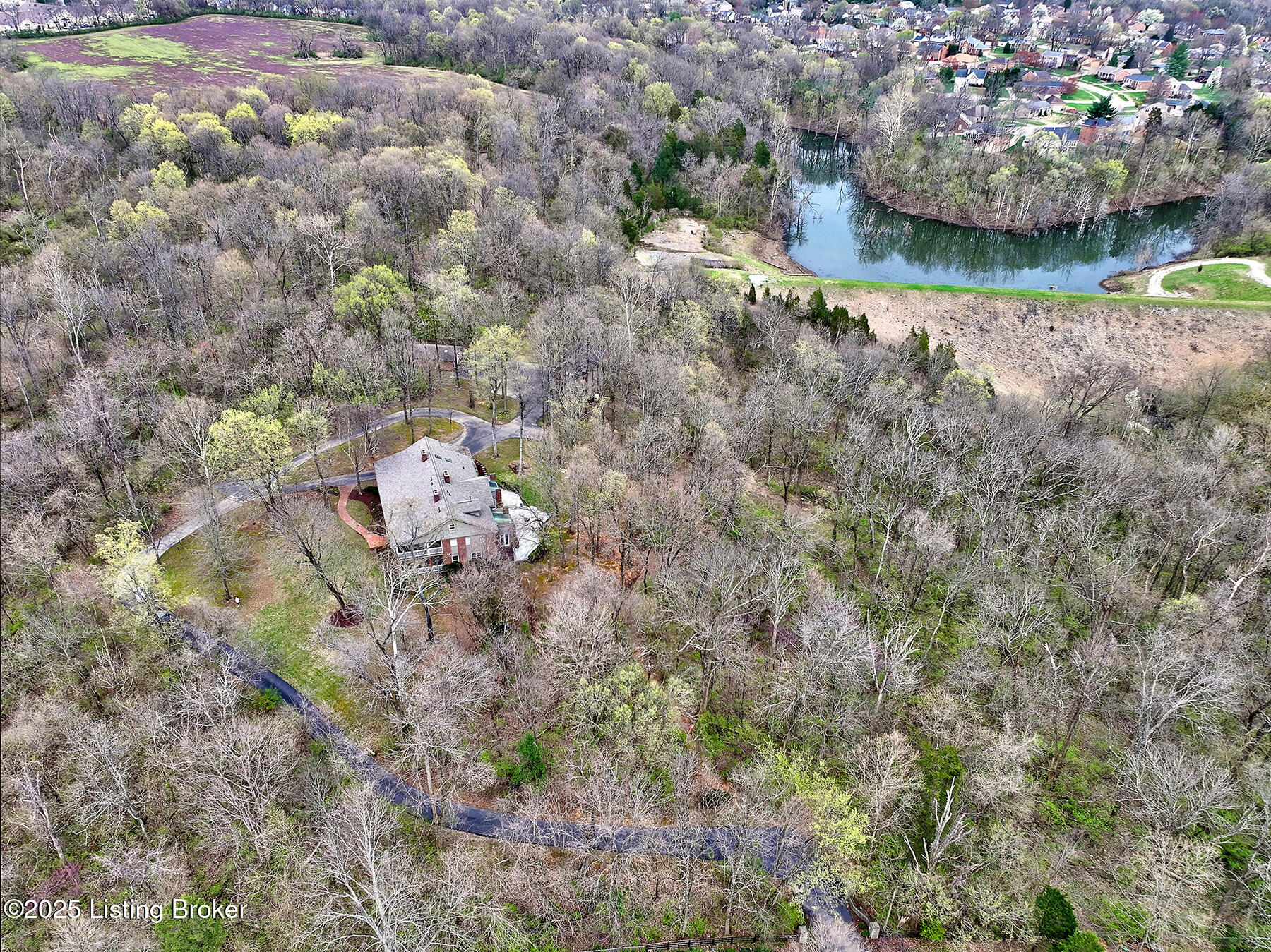 4226 Dolphin Rd