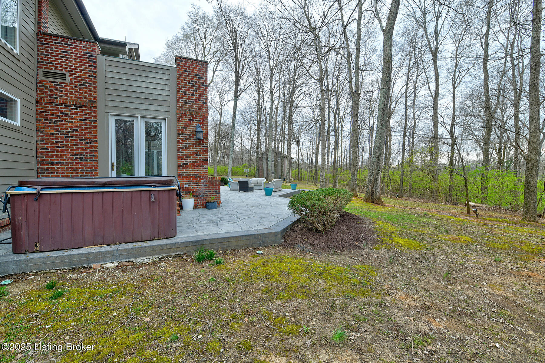 4226 Dolphin Rd