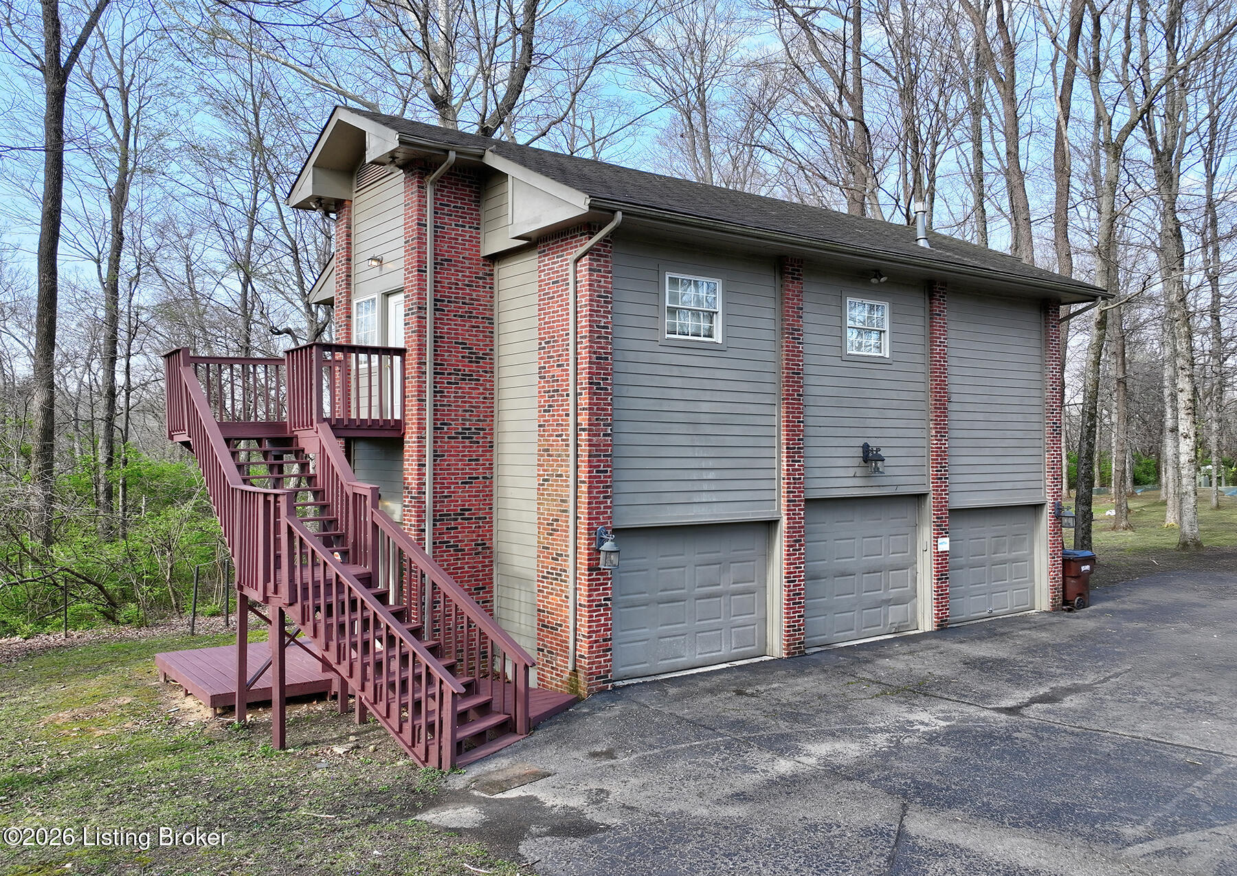 4226 Dolphin Rd