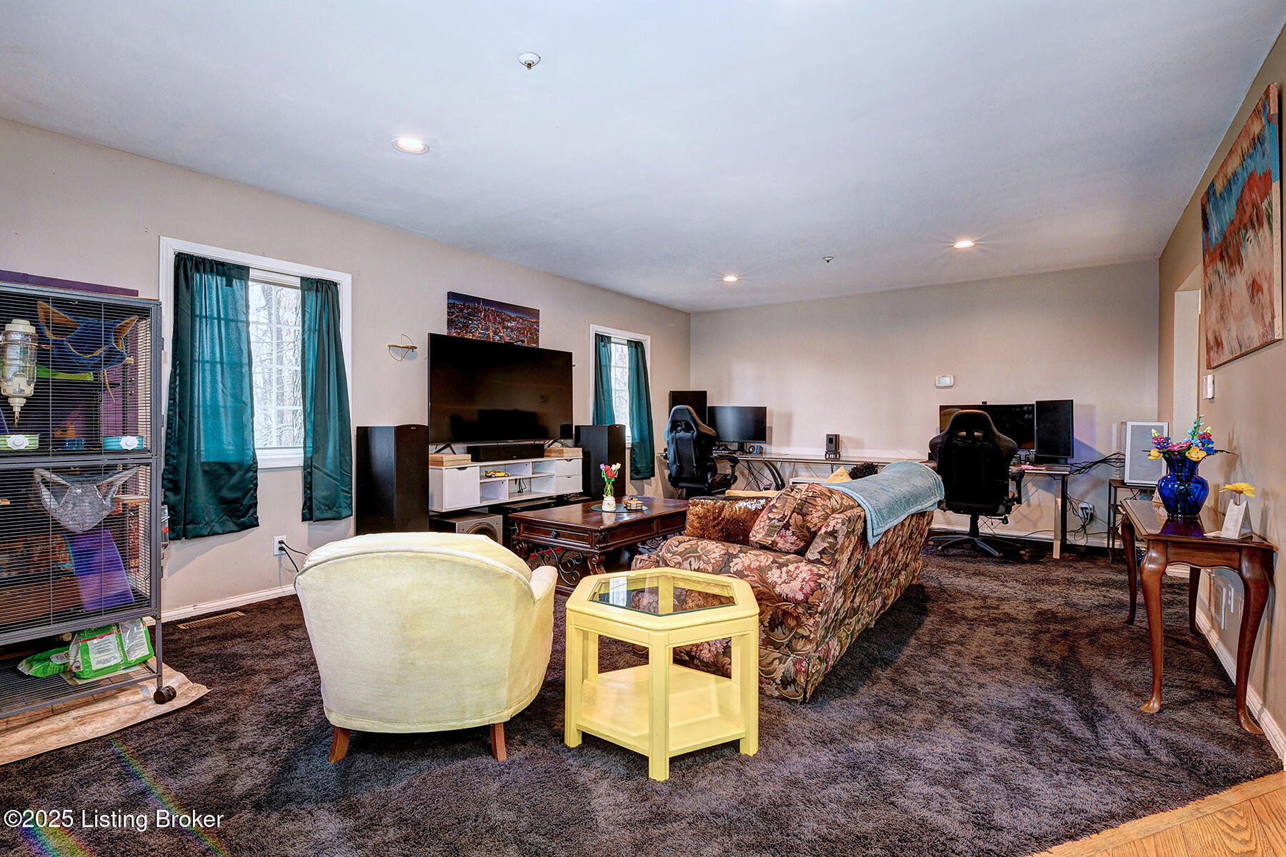 4226 Dolphin Rd