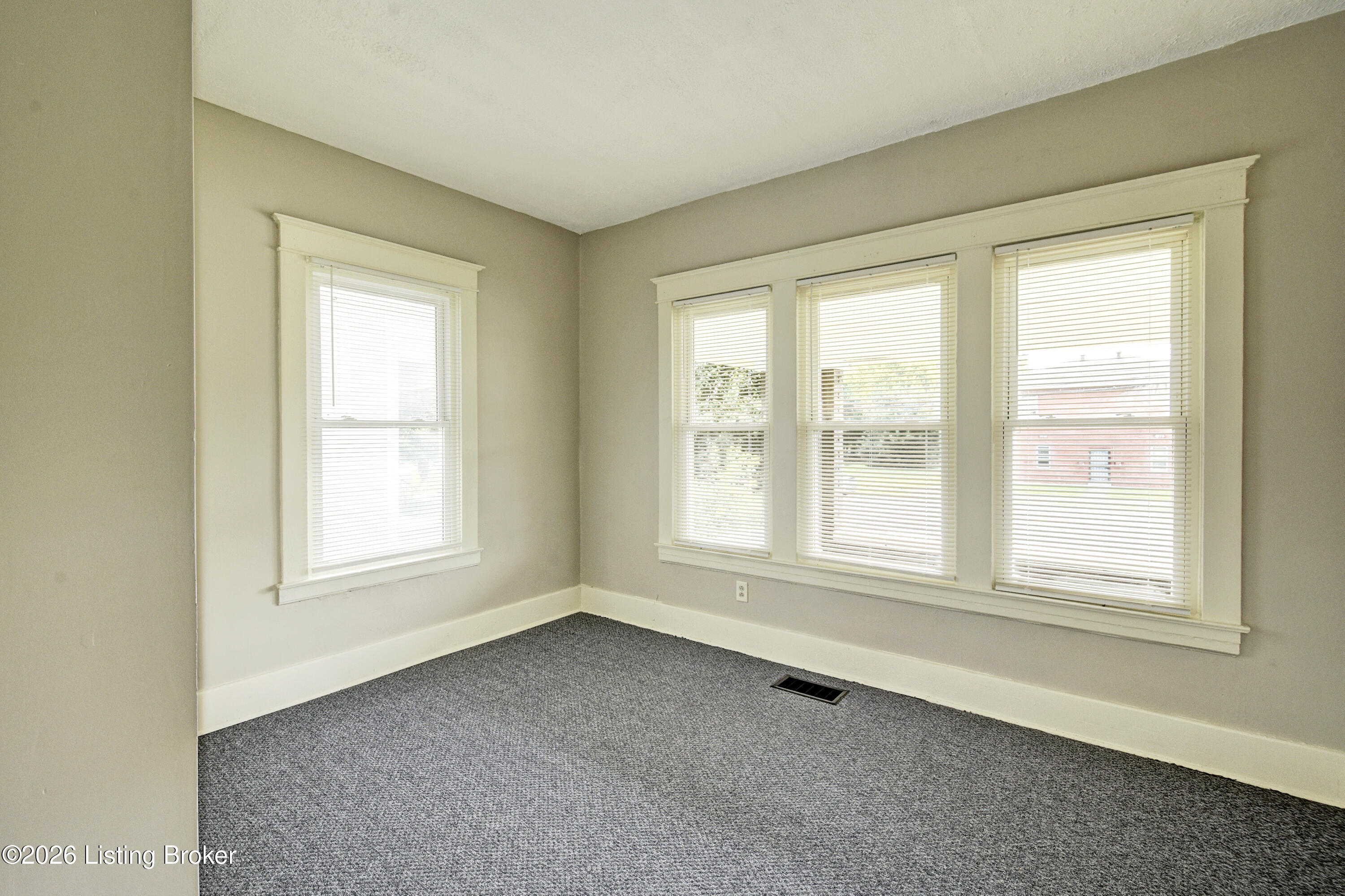 1114 Cecil Ave