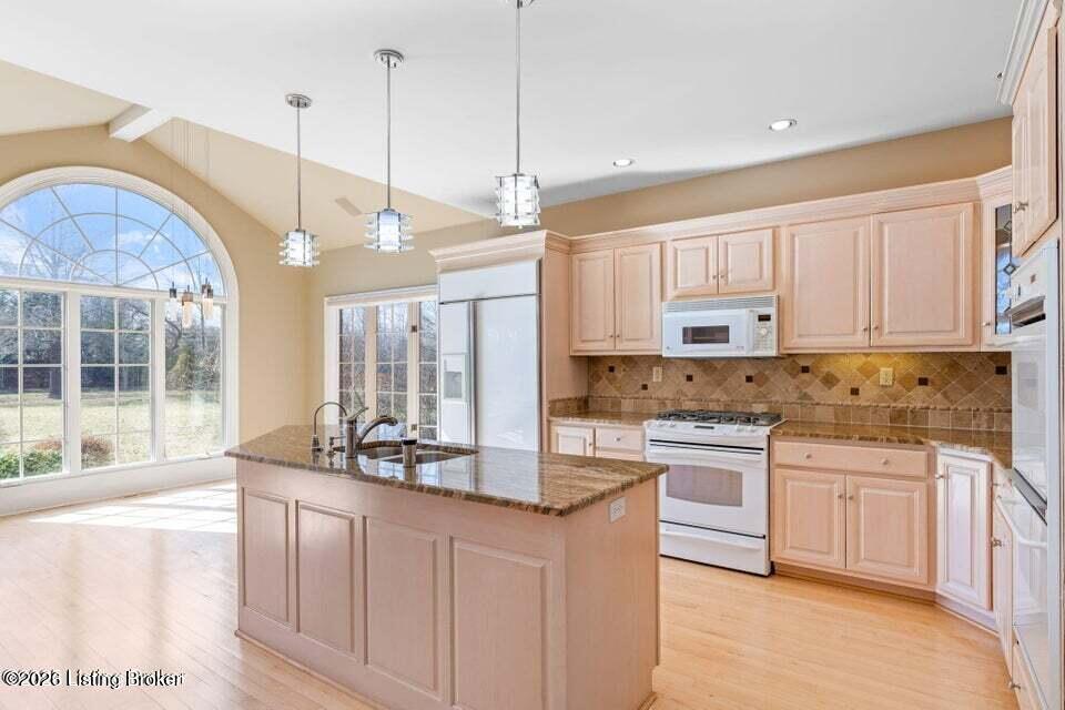6506 Sedgwicke Dr