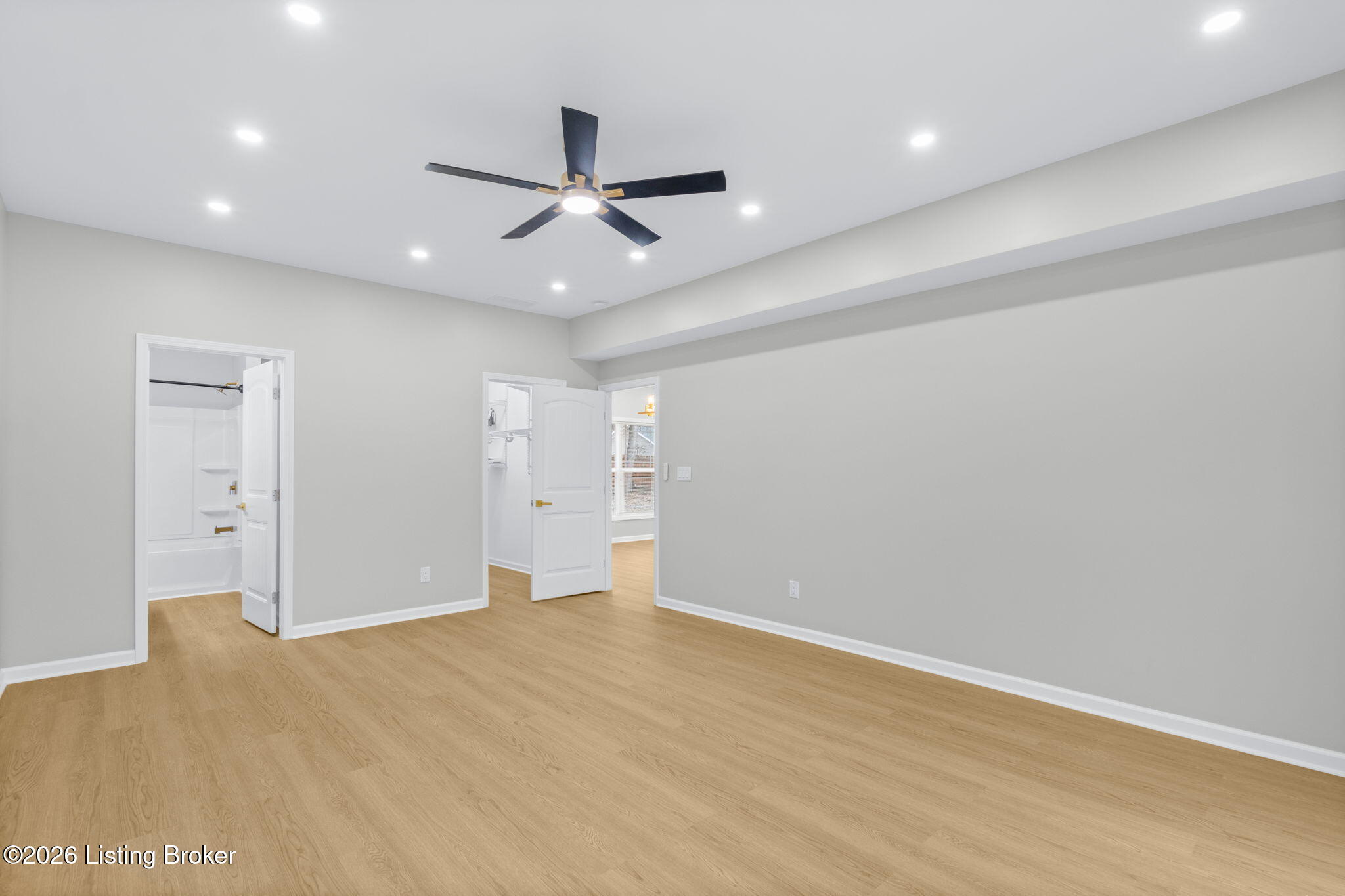7726 Cottage Cove Way