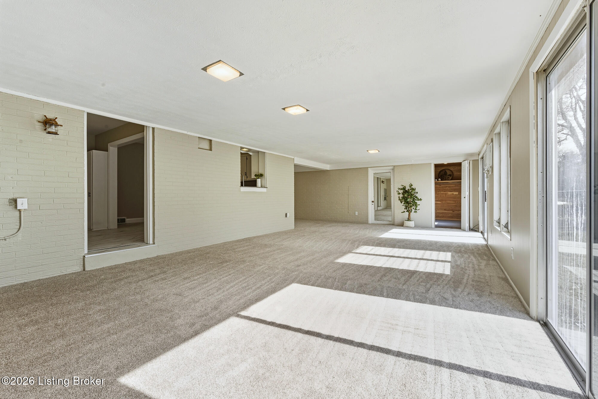 34 Narwood Dr