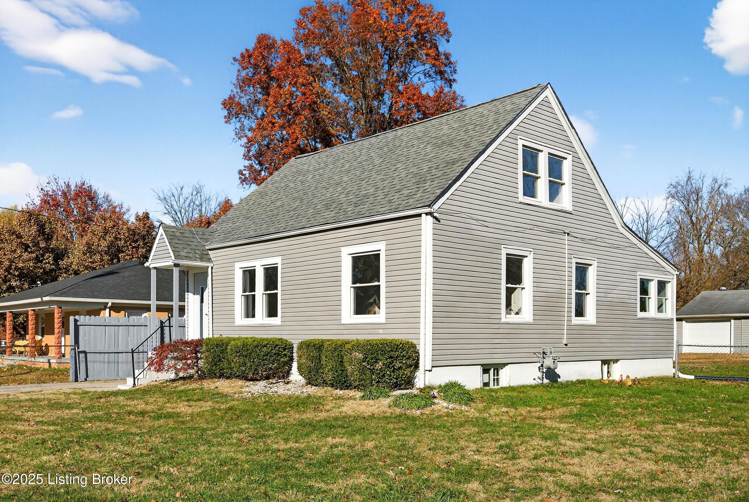 4915 Greenwood Rd
