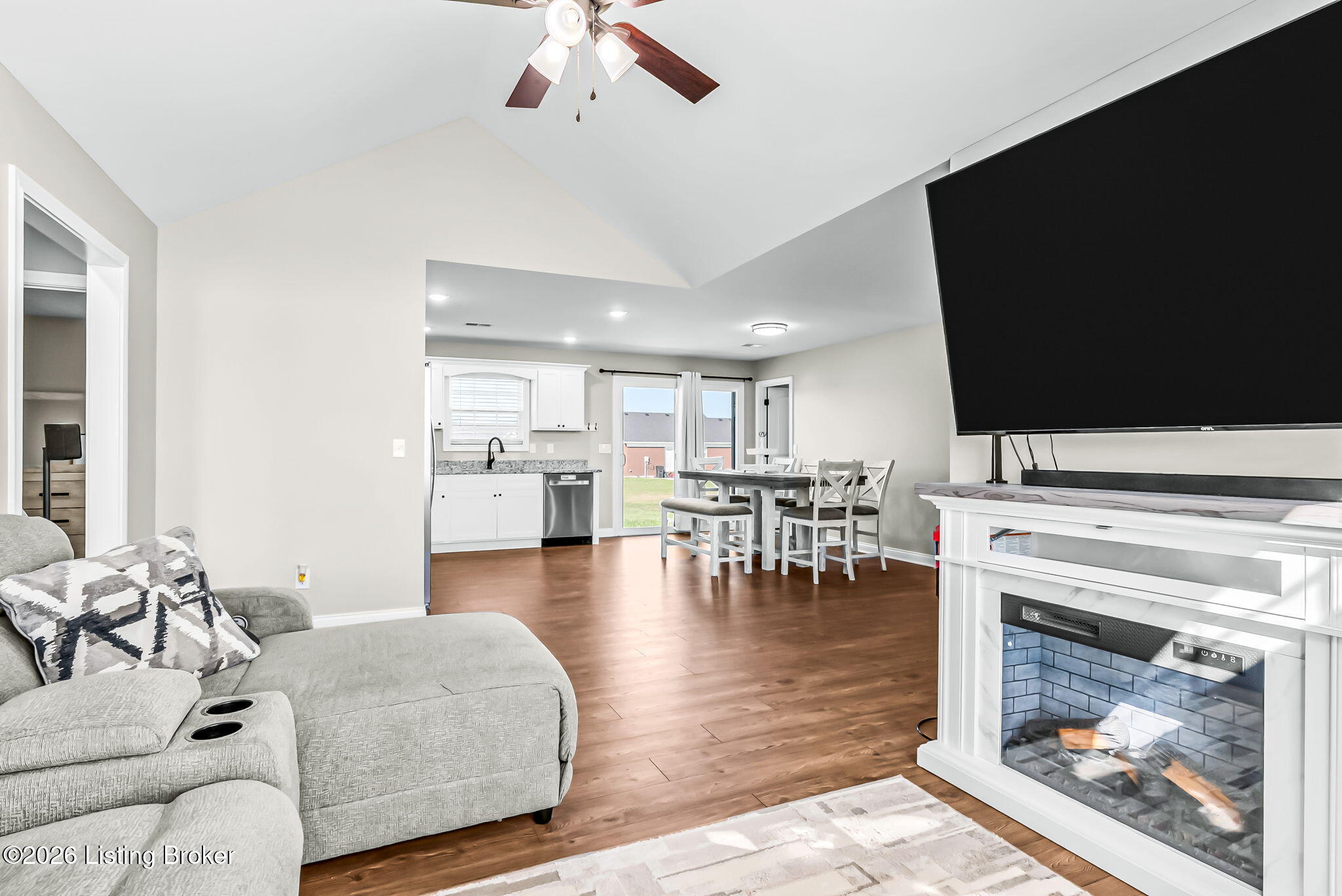 115 Durango Dr