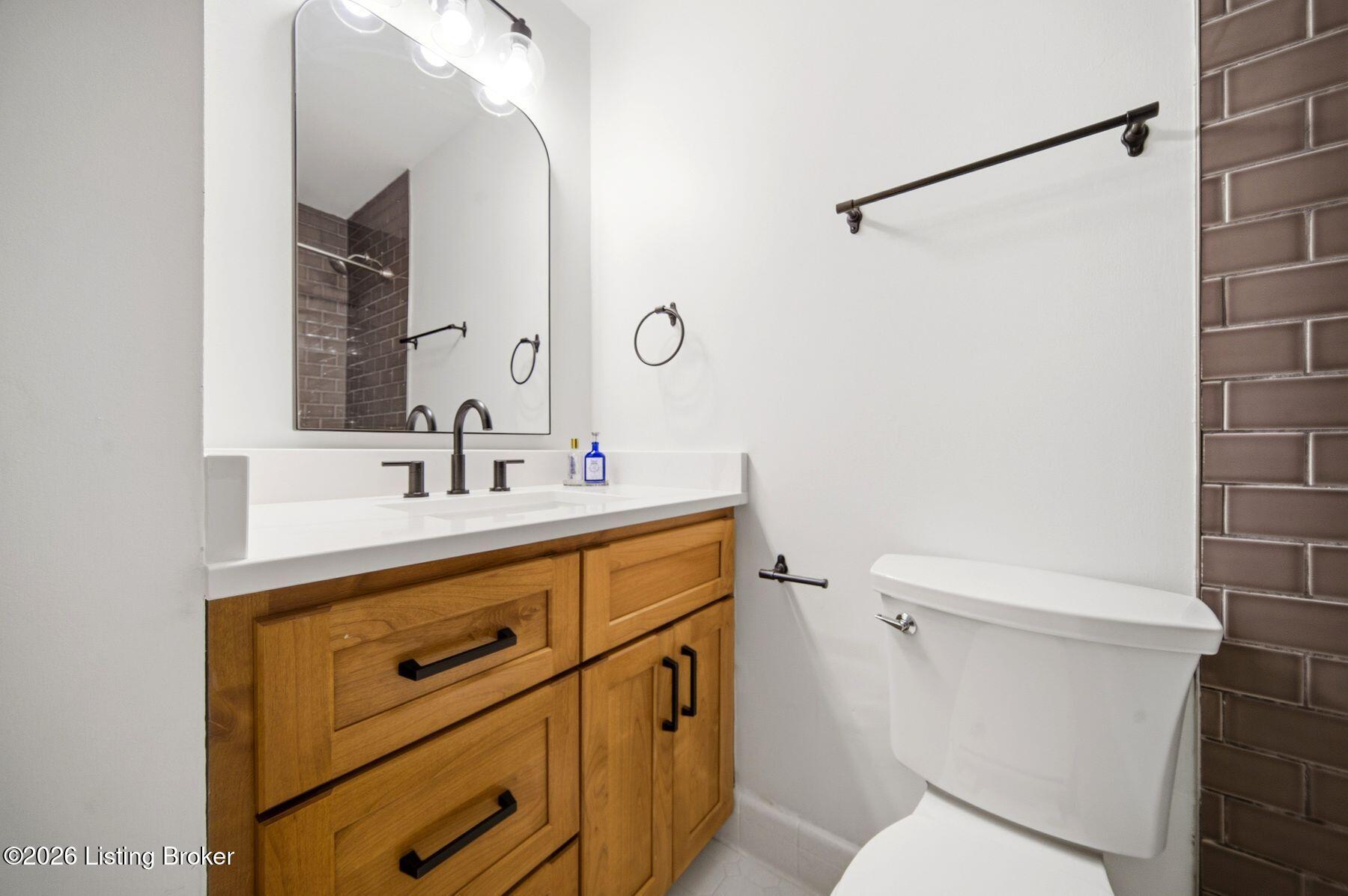 11102 Berwick Pl