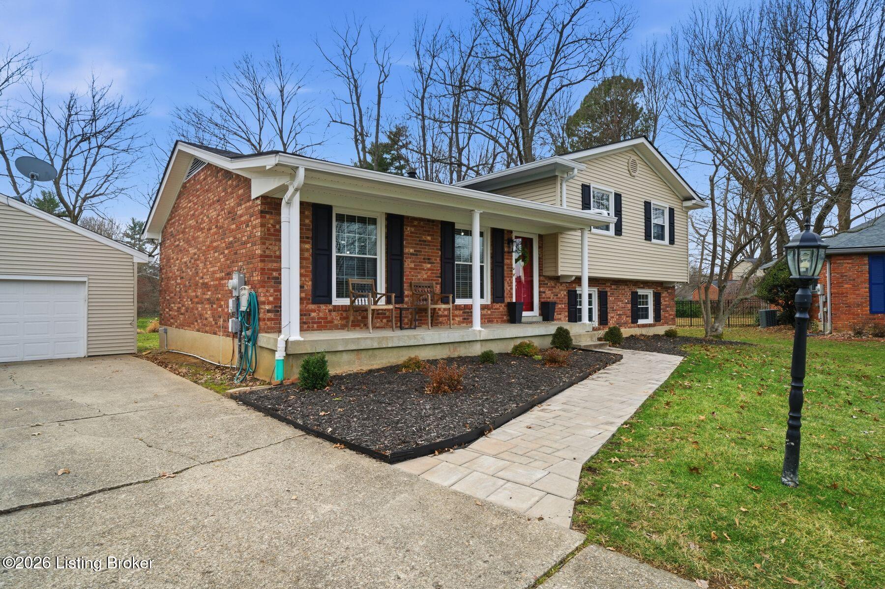11102 Berwick Pl