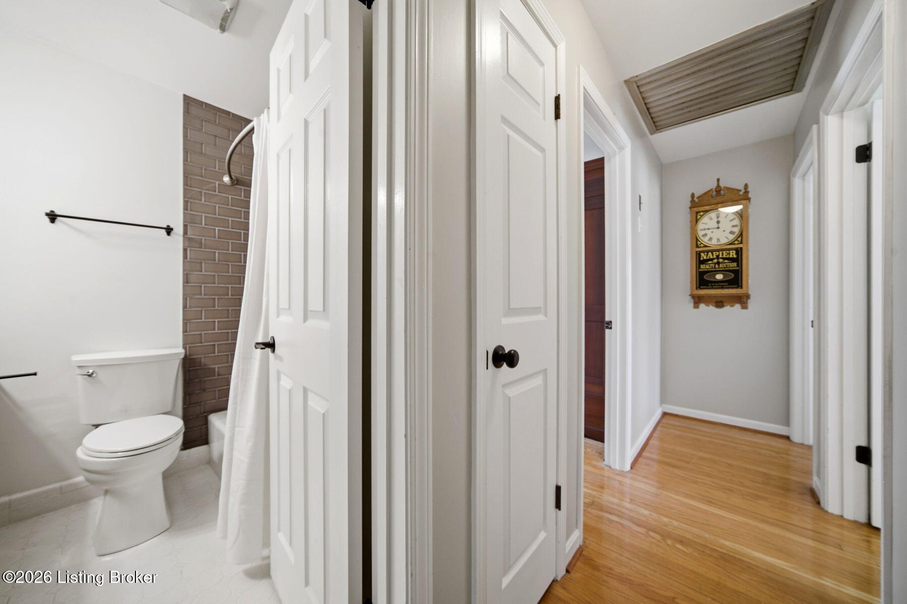 11102 Berwick Pl