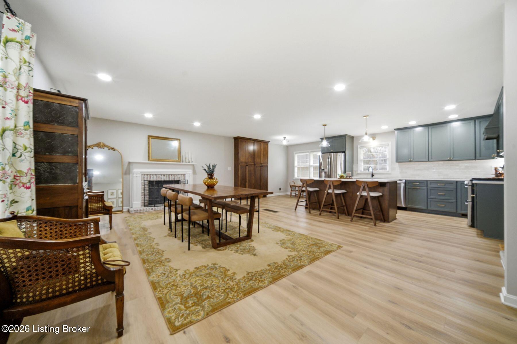 11102 Berwick Pl