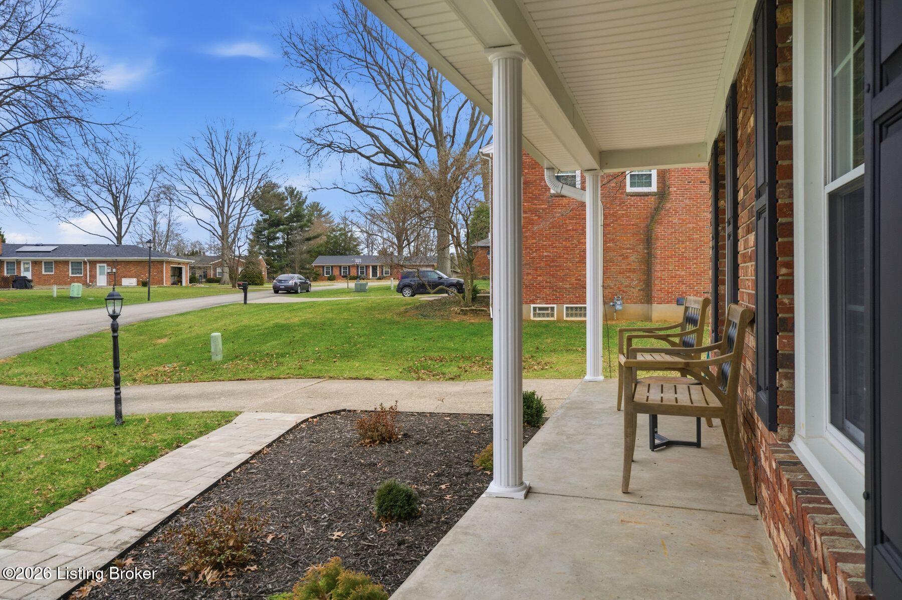 11102 Berwick Pl